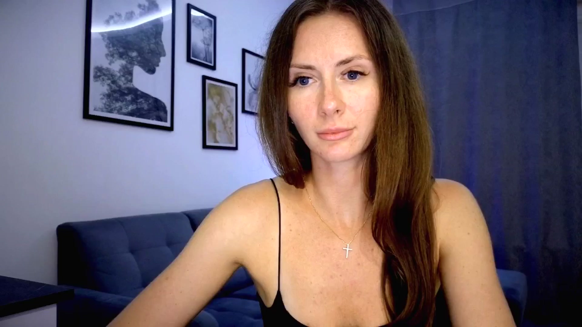 Gallery image thumbnail from Amber_Fry's myfreecams stream on, 07/20/2025, 20:24 image 5 of 20