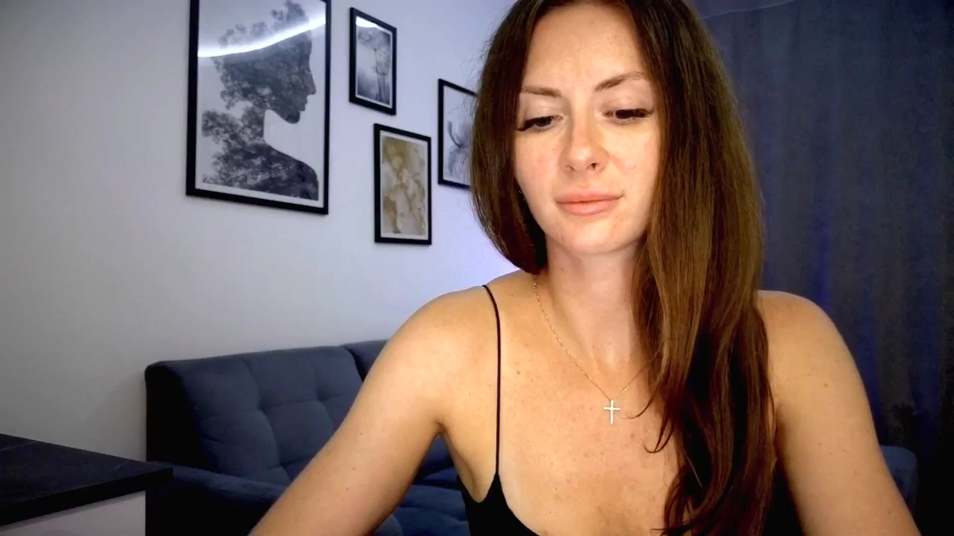 Gallery image thumbnail from Amber_Fry's myfreecams stream on, 07/20/2025, 20:24 image 2 of 20