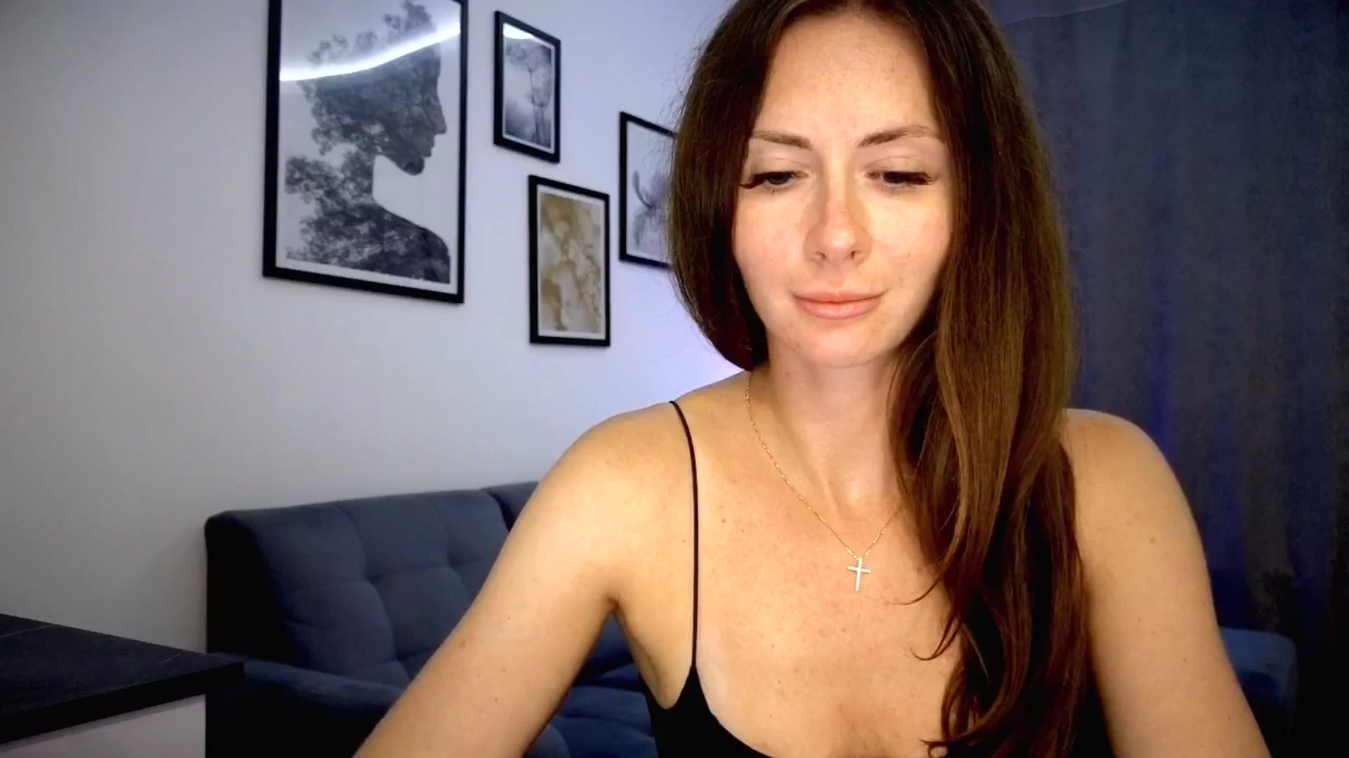 Gallery image thumbnail from Amber_Fry's myfreecams stream on, 07/20/2025, 20:24 image 1 of 20