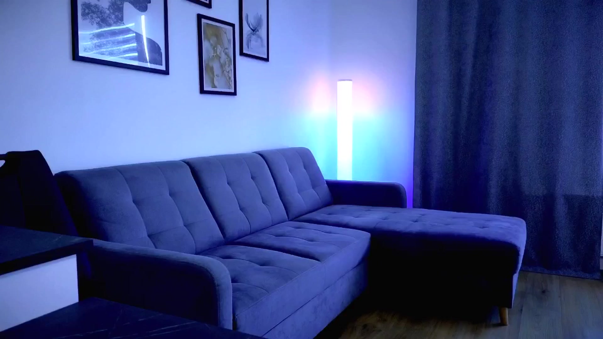 Gallery image thumbnail from Amber_Fry's myfreecams stream on, 07/21/2025, 18:11 image 9 of 20