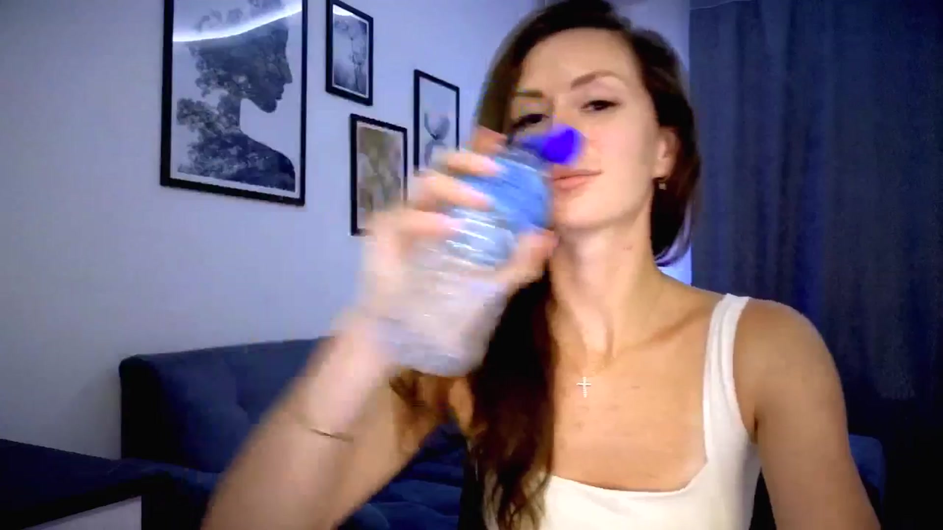 Gallery image thumbnail from Amber_Fry's myfreecams stream on, 07/21/2025, 19:06 image 20 of 20