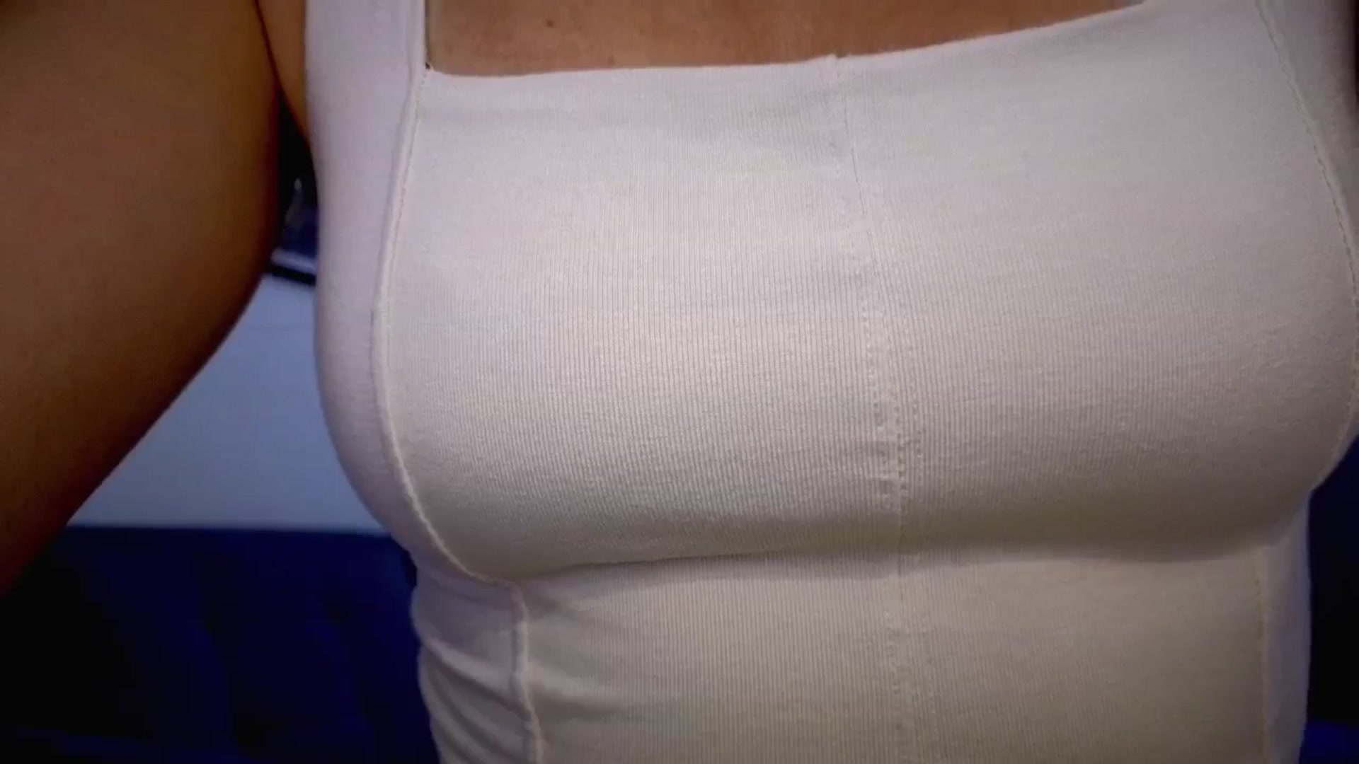 Gallery image thumbnail from Amber_Fry's myfreecams stream on, 07/21/2025, 19:06 image 12 of 20