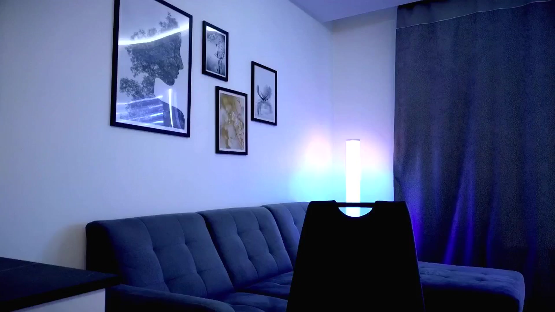 Gallery image thumbnail from Amber_Fry's myfreecams stream on, 07/22/2025, 19:36 image 7 of 20
