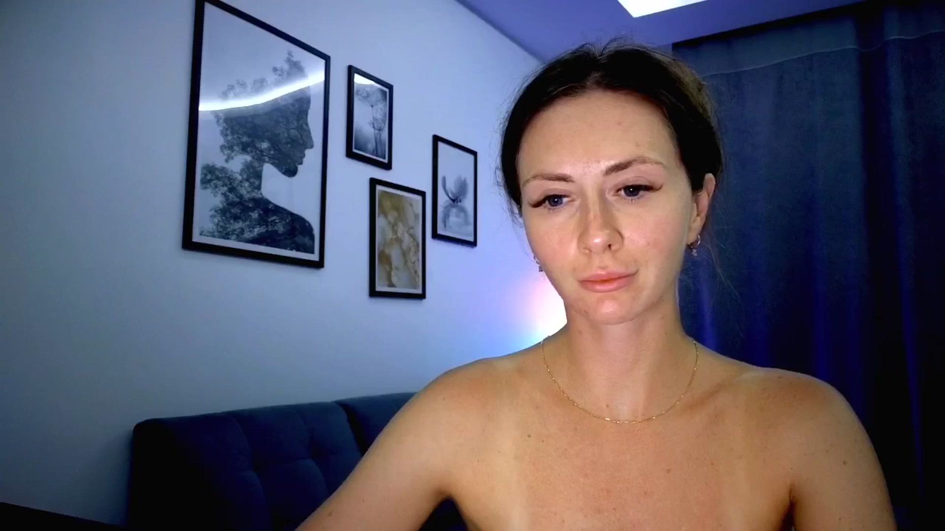 Gallery image thumbnail from Amber_Fry's myfreecams stream on, 07/23/2025, 21:37 image 10 of 20