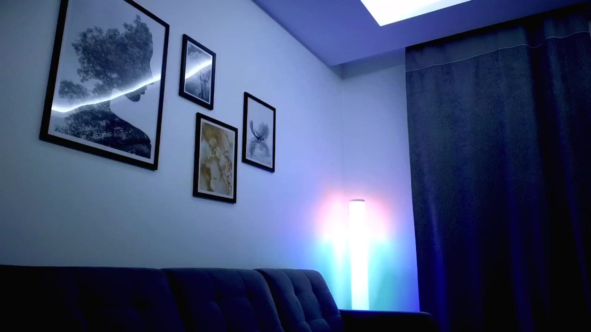 Gallery image thumbnail from Amber_Fry's myfreecams stream on, 07/23/2025, 21:37 image 8 of 20
