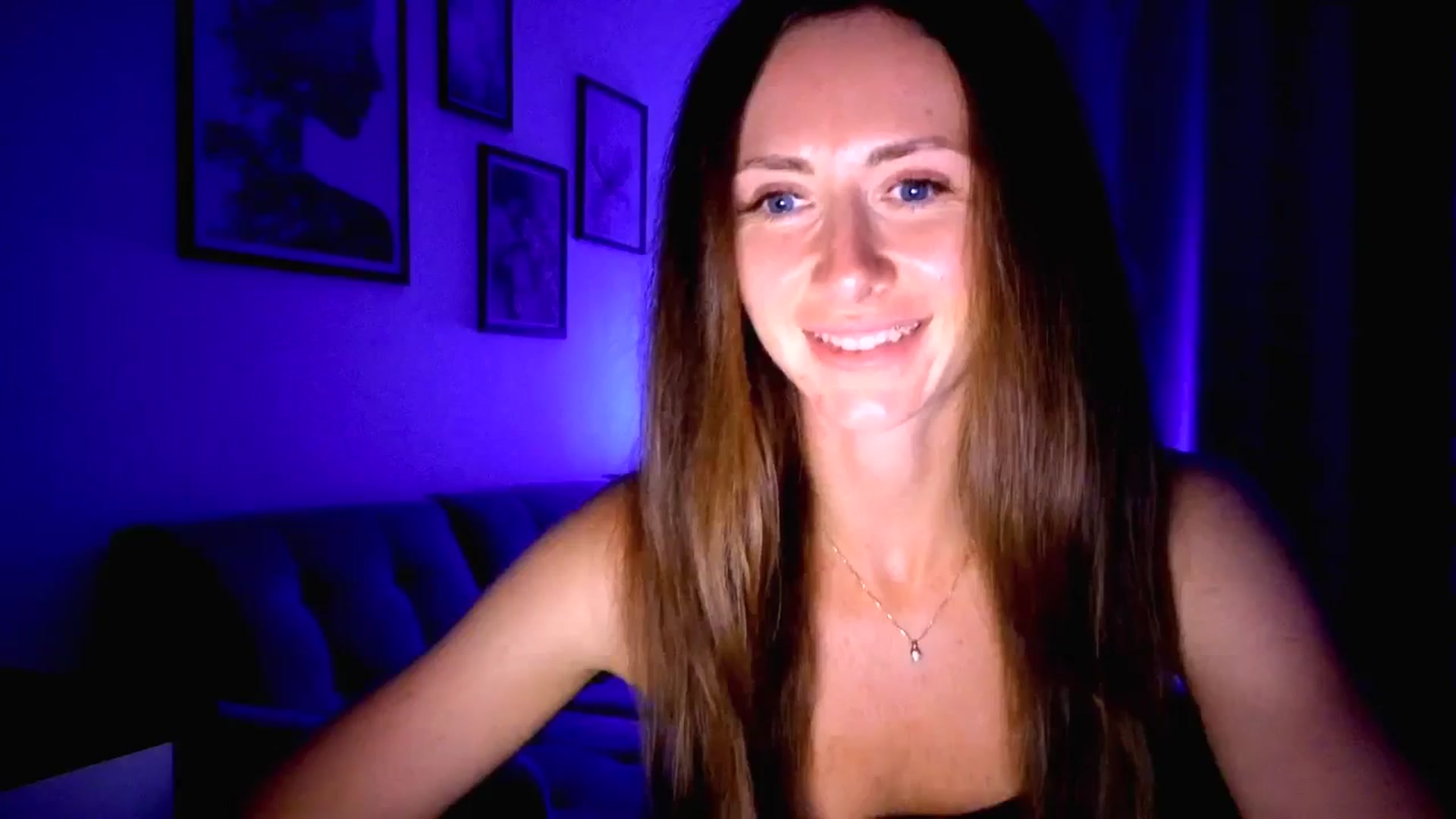 Gallery image thumbnail from Amber_Fry's myfreecams stream on, 07/30/2025, 20:50 image 6 of 20