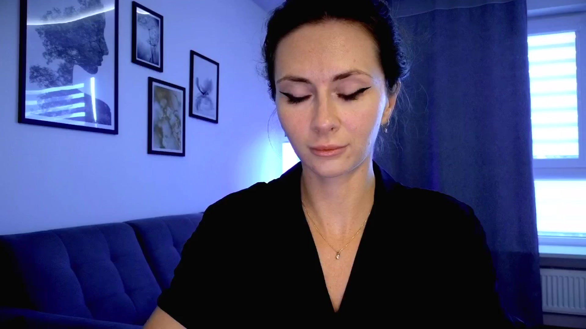 Gallery image thumbnail from Amber_Fry's myfreecams stream on, 08/02/2025, 18:02 image 15 of 20