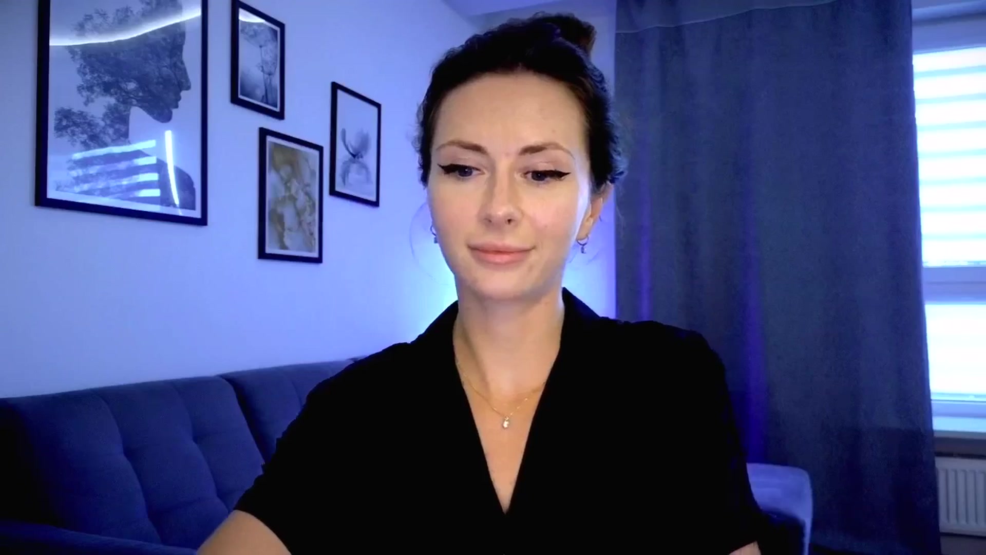 Gallery image thumbnail from Amber_Fry's myfreecams stream on, 08/02/2025, 18:02 image 18 of 20