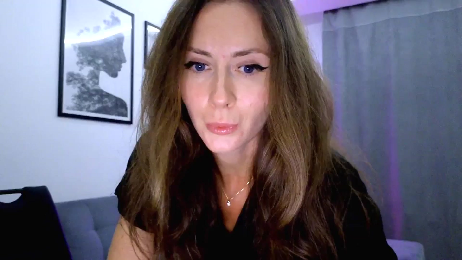 Gallery image thumbnail from Amber_Fry's myfreecams stream on, 08/02/2025, 20:58 image 6 of 20