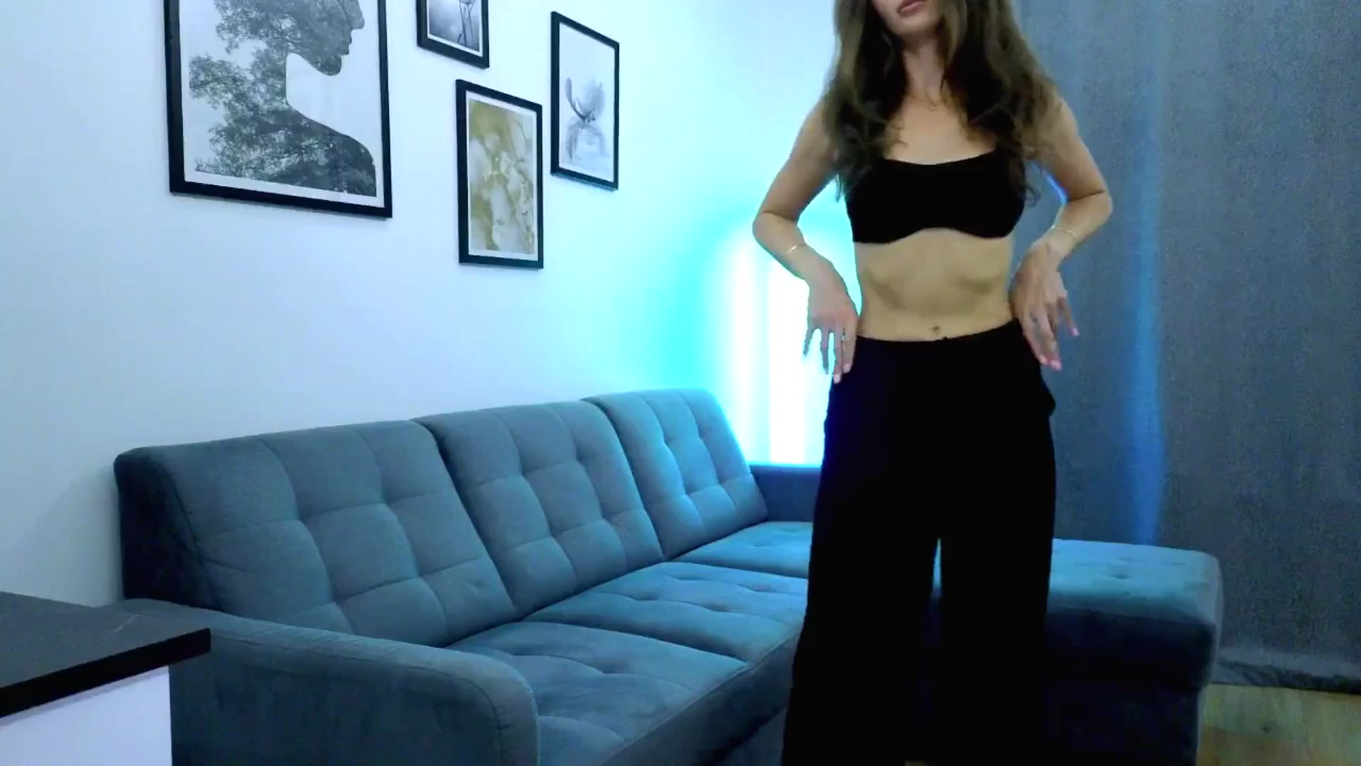 Gallery image thumbnail from Amber_Fry's myfreecams stream on, 08/02/2025, 21:31 image 4 of 20