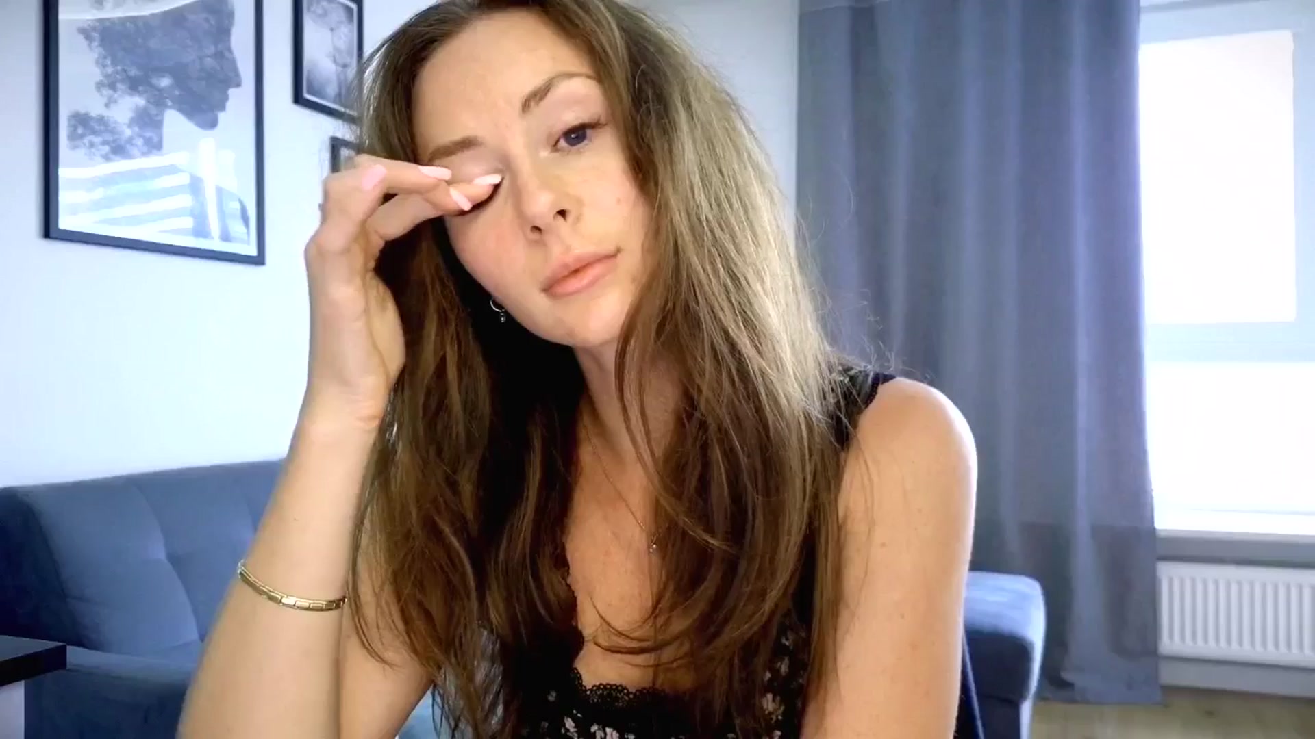 Gallery image thumbnail from Amber_Fry's myfreecams stream on, 08/04/2025, 16:36 image 1 of 20