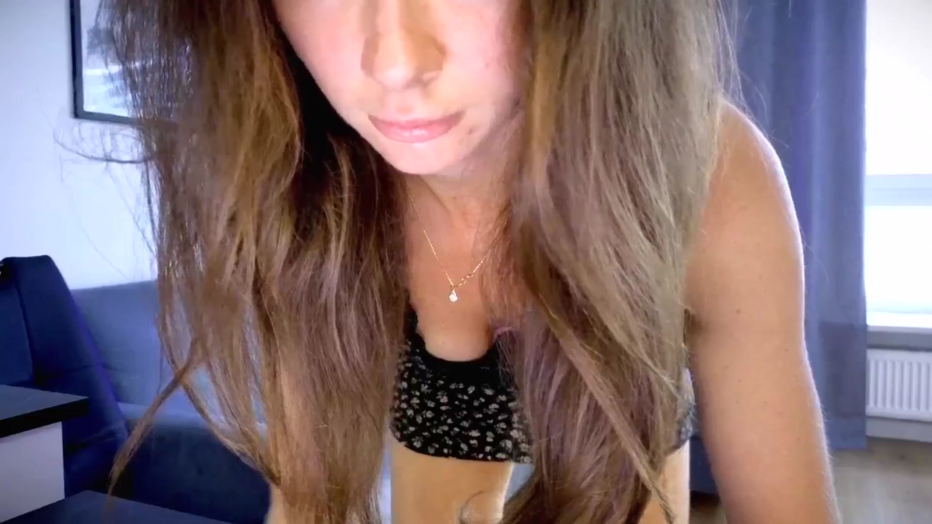 Gallery image thumbnail from Amber_Fry's myfreecams stream on, 08/04/2025, 16:36 image 12 of 20