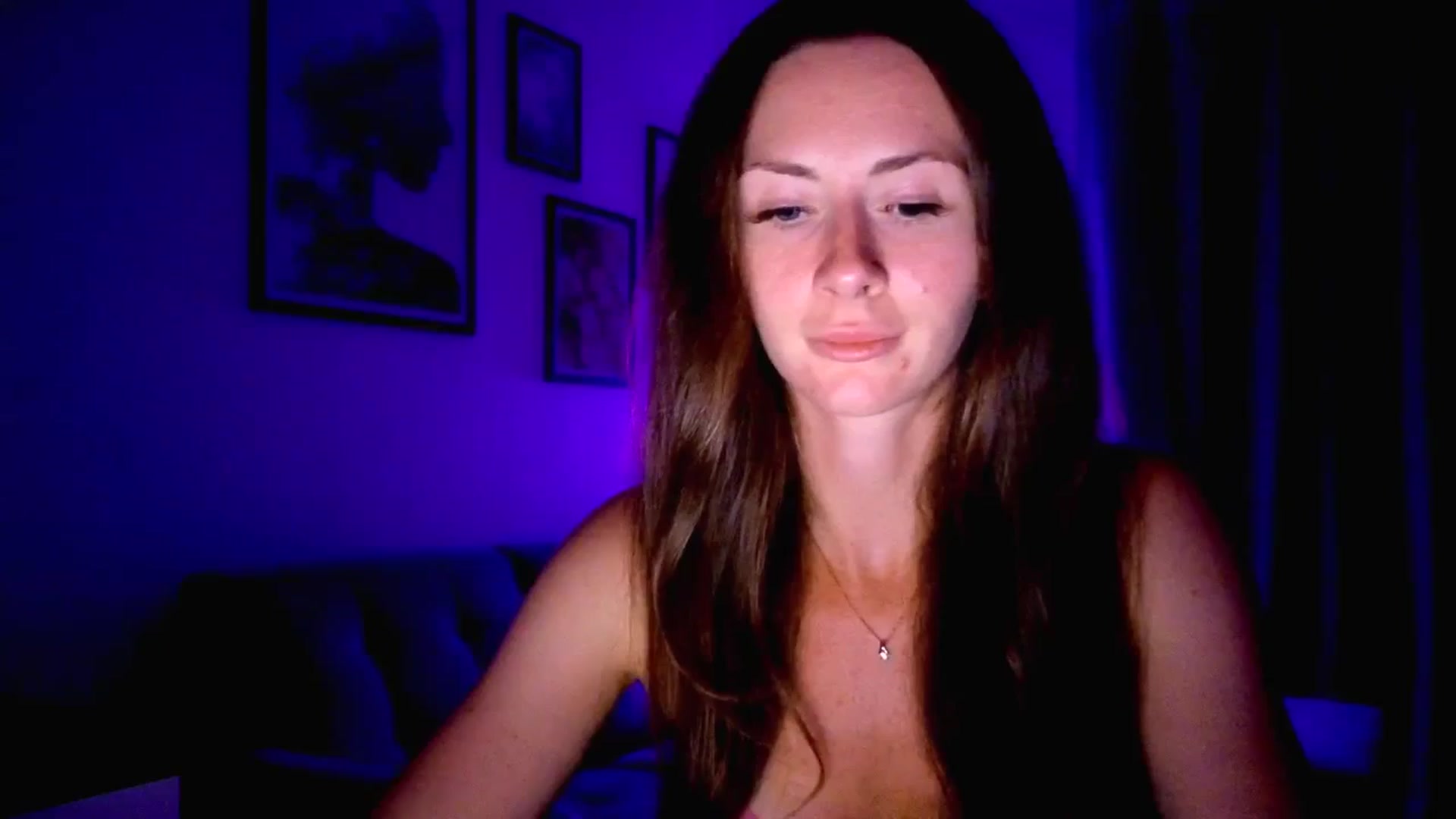 Gallery image thumbnail from Amber_Fry's myfreecams stream on, 08/04/2025, 22:05 image 1 of 20