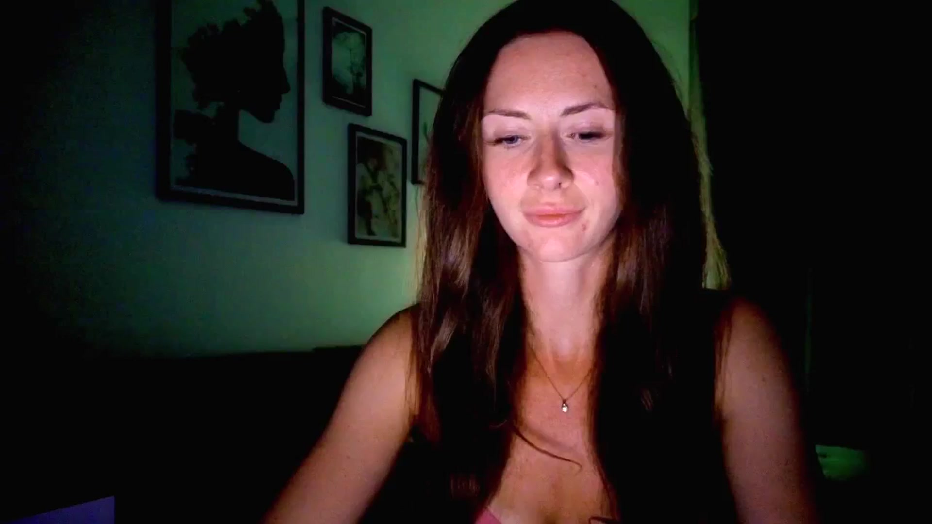 Gallery image thumbnail from Amber_Fry's myfreecams stream on, 08/04/2025, 22:05 image 2 of 20