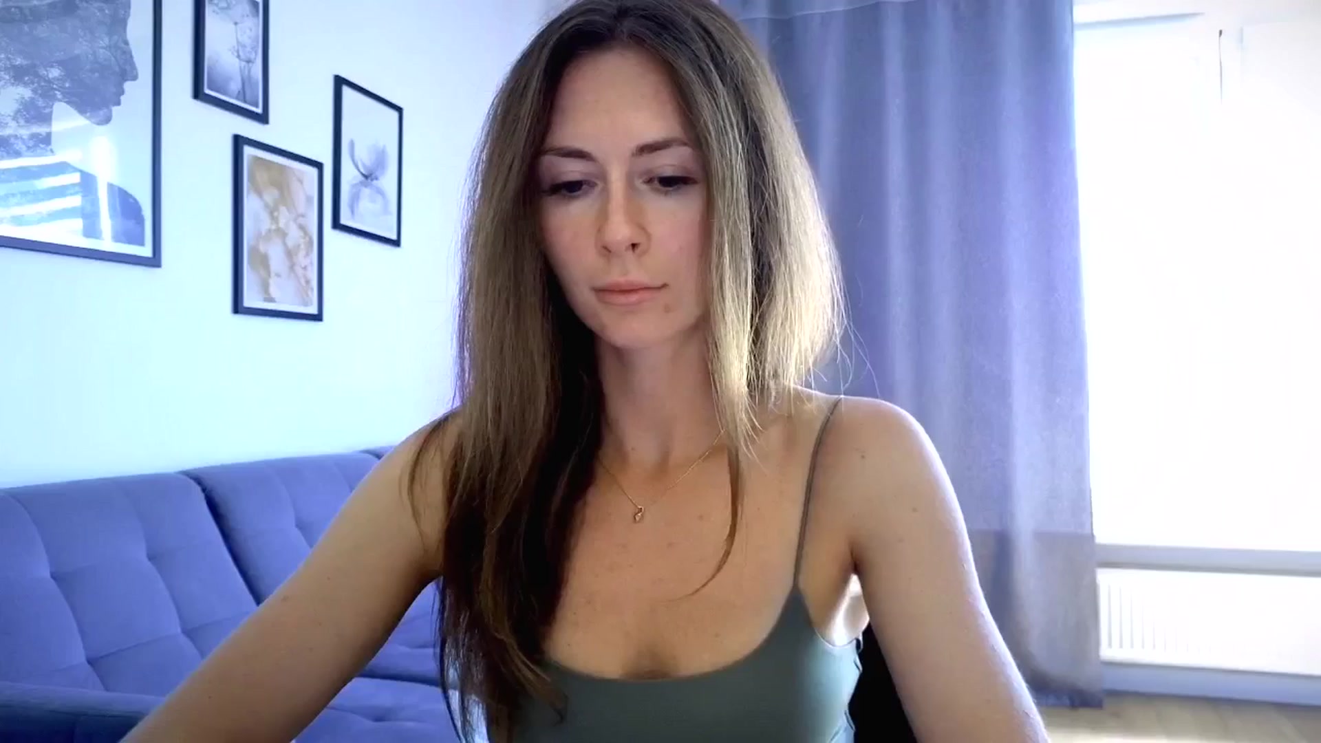 Gallery image thumbnail from Amber_Fry's myfreecams stream on, 08/05/2025, 10:16 image 11 of 20
