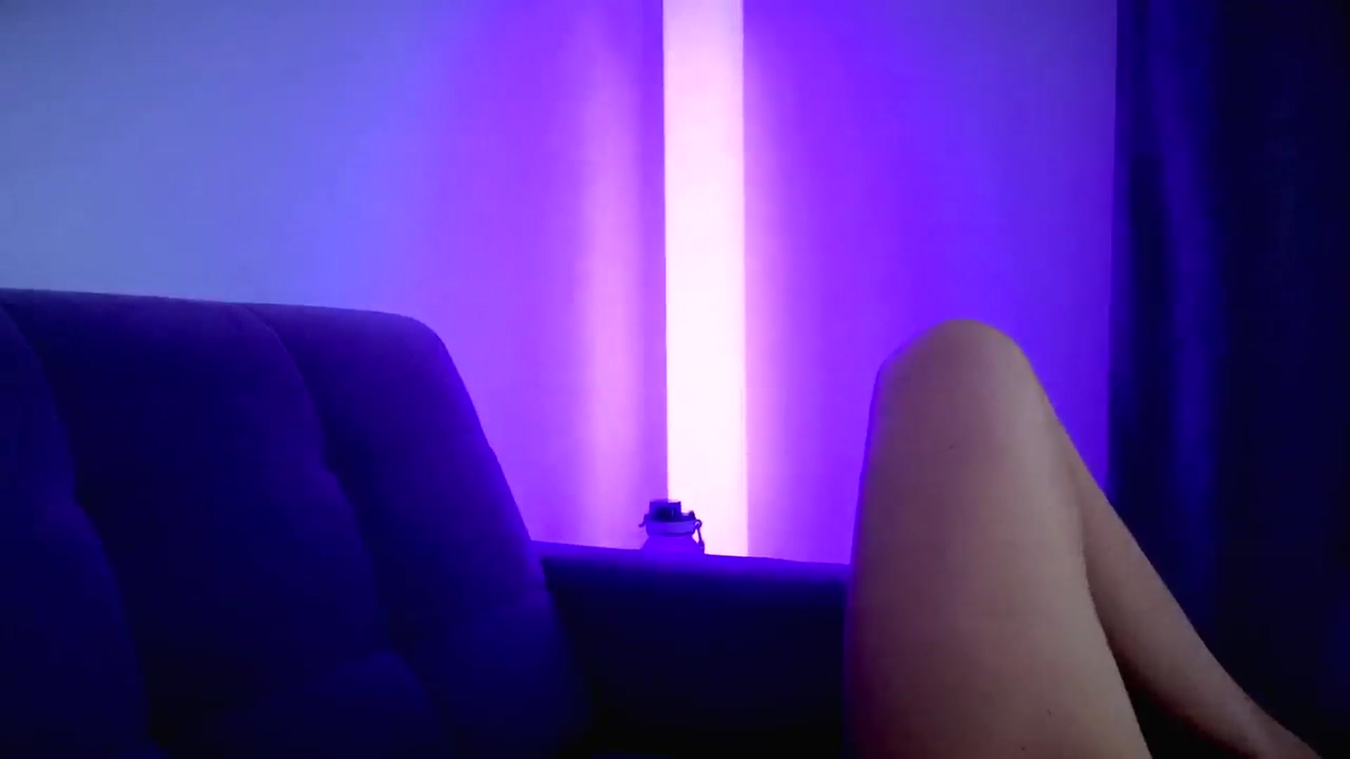 Gallery image thumbnail from Amber_Fry's myfreecams stream on, 08/05/2025, 14:40 image 11 of 20
