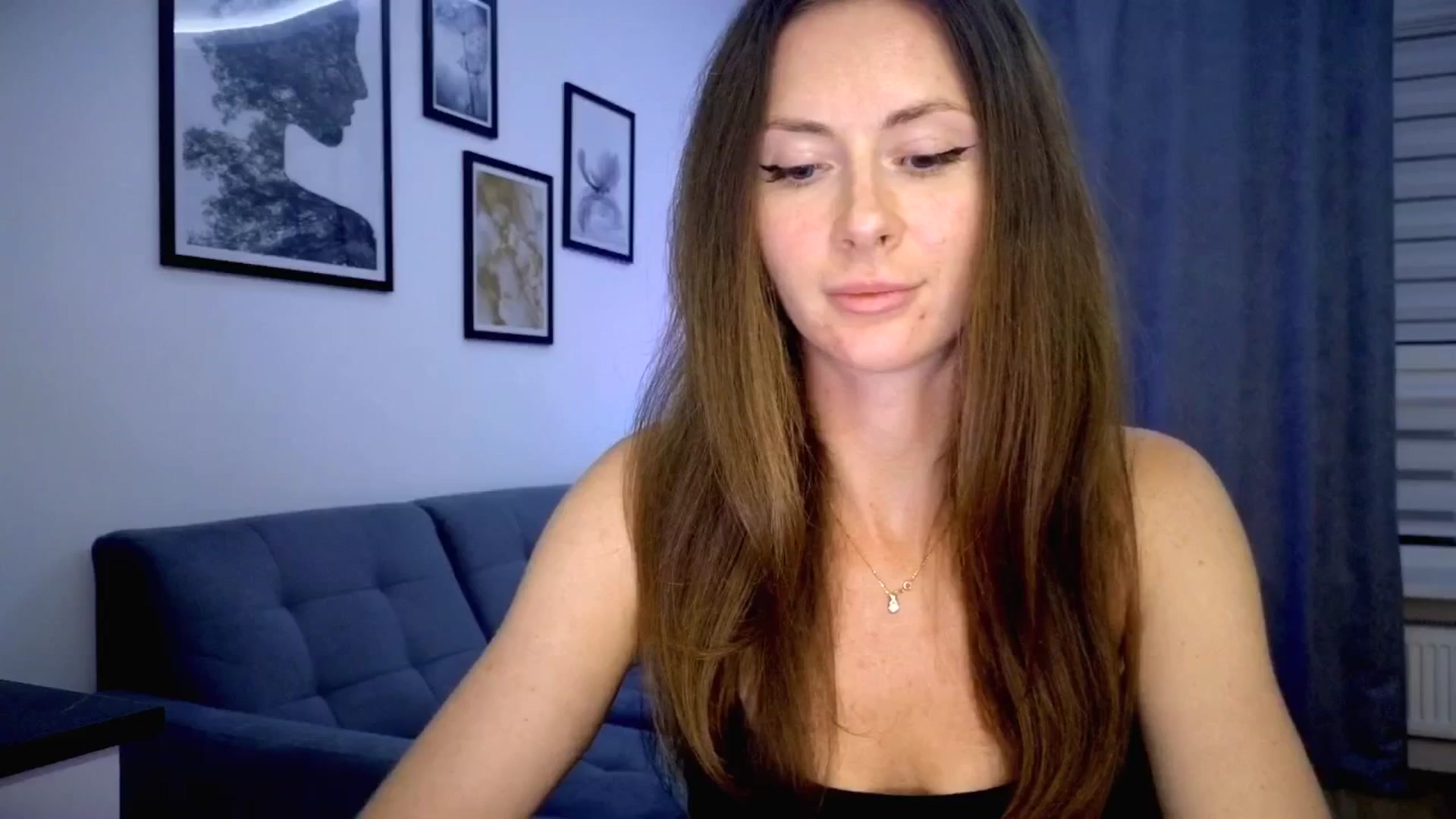Gallery image thumbnail from Amber_Fry's myfreecams stream on, 08/06/2025, 20:11 image 10 of 20