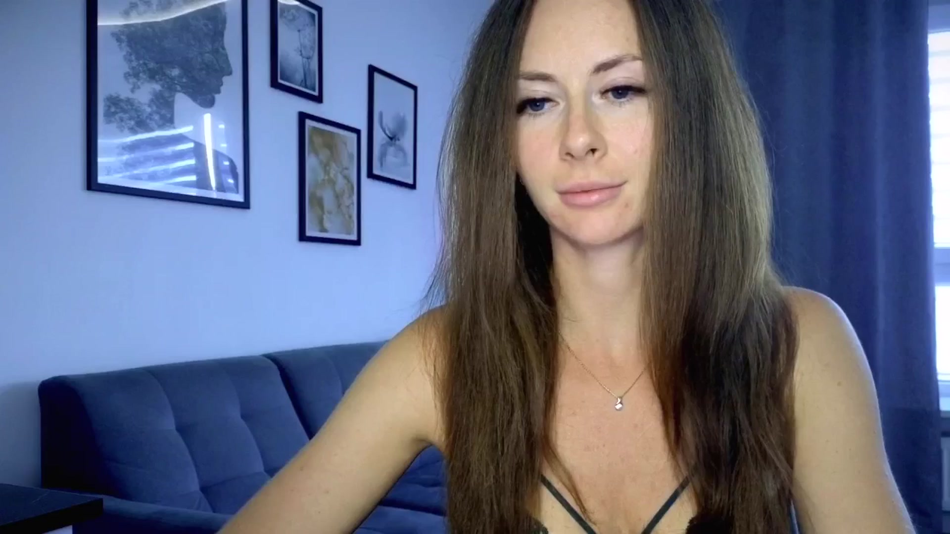 Gallery image thumbnail from Amber_Fry's myfreecams stream on, 08/07/2025, 17:32 image 1 of 20