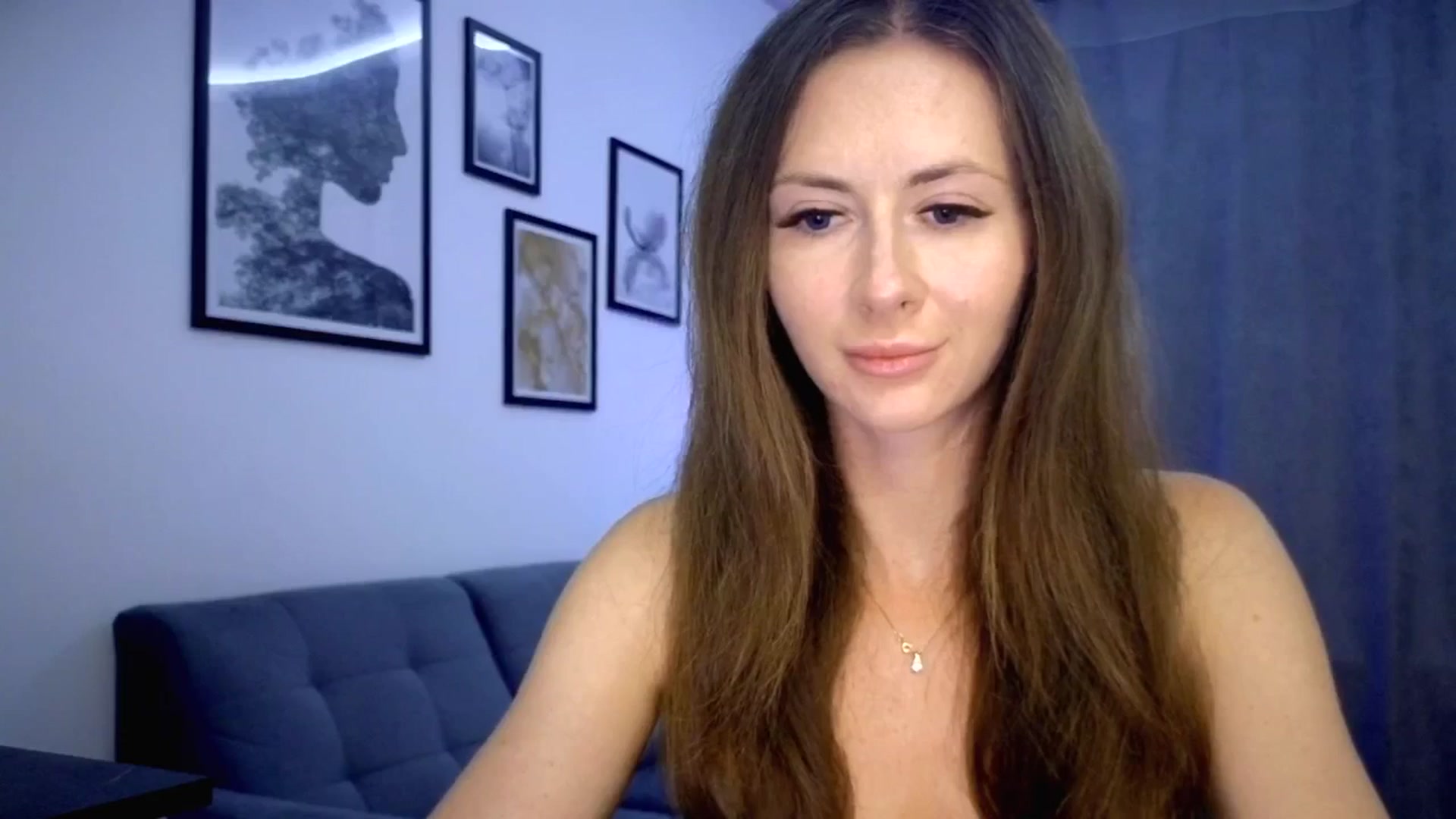 Gallery image thumbnail from Amber_Fry's myfreecams stream on, 08/08/2025, 18:55 image 15 of 20