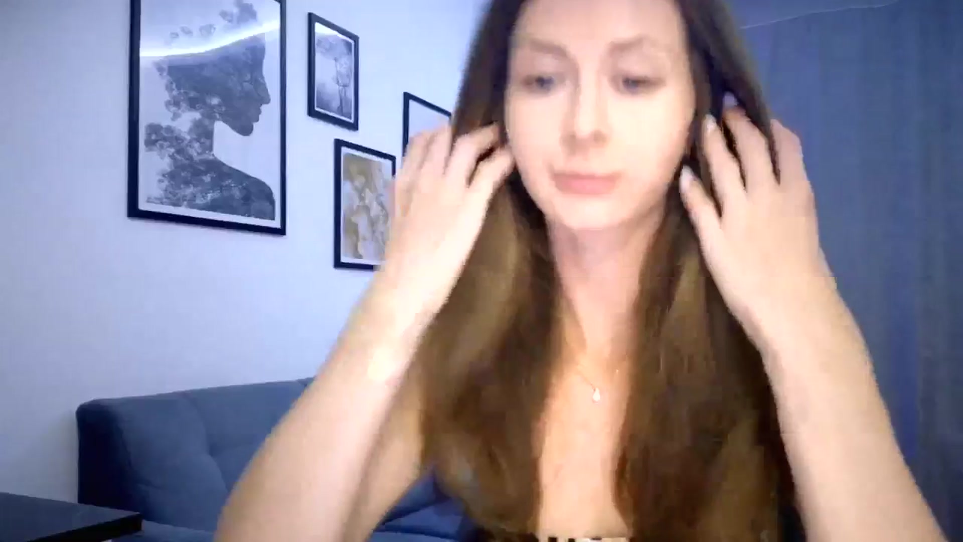 Gallery image thumbnail from Amber_Fry's myfreecams stream on, 08/08/2025, 18:55 image 18 of 20