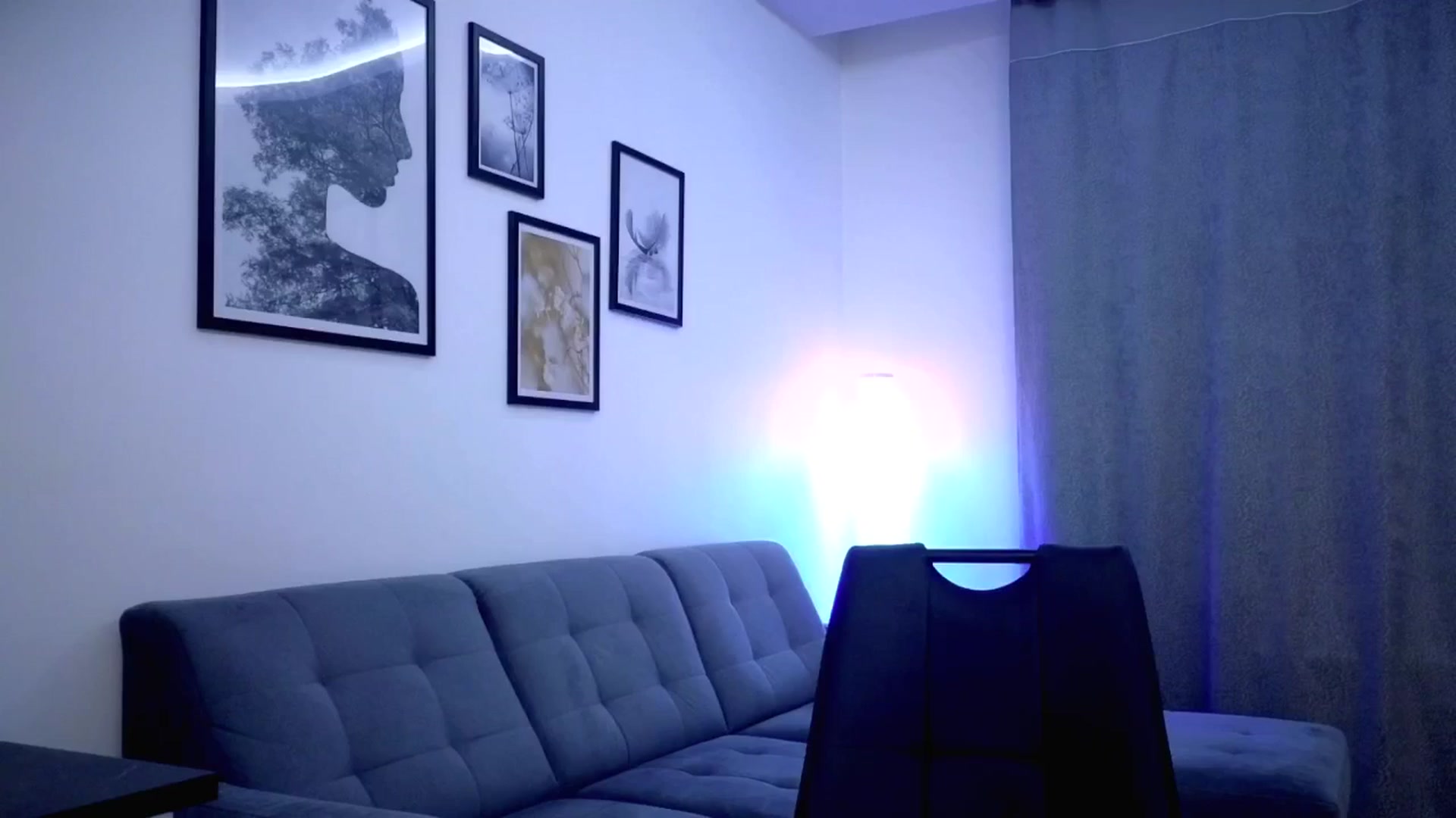 Gallery image thumbnail from Amber_Fry's myfreecams stream on, 08/08/2025, 18:55 image 17 of 20