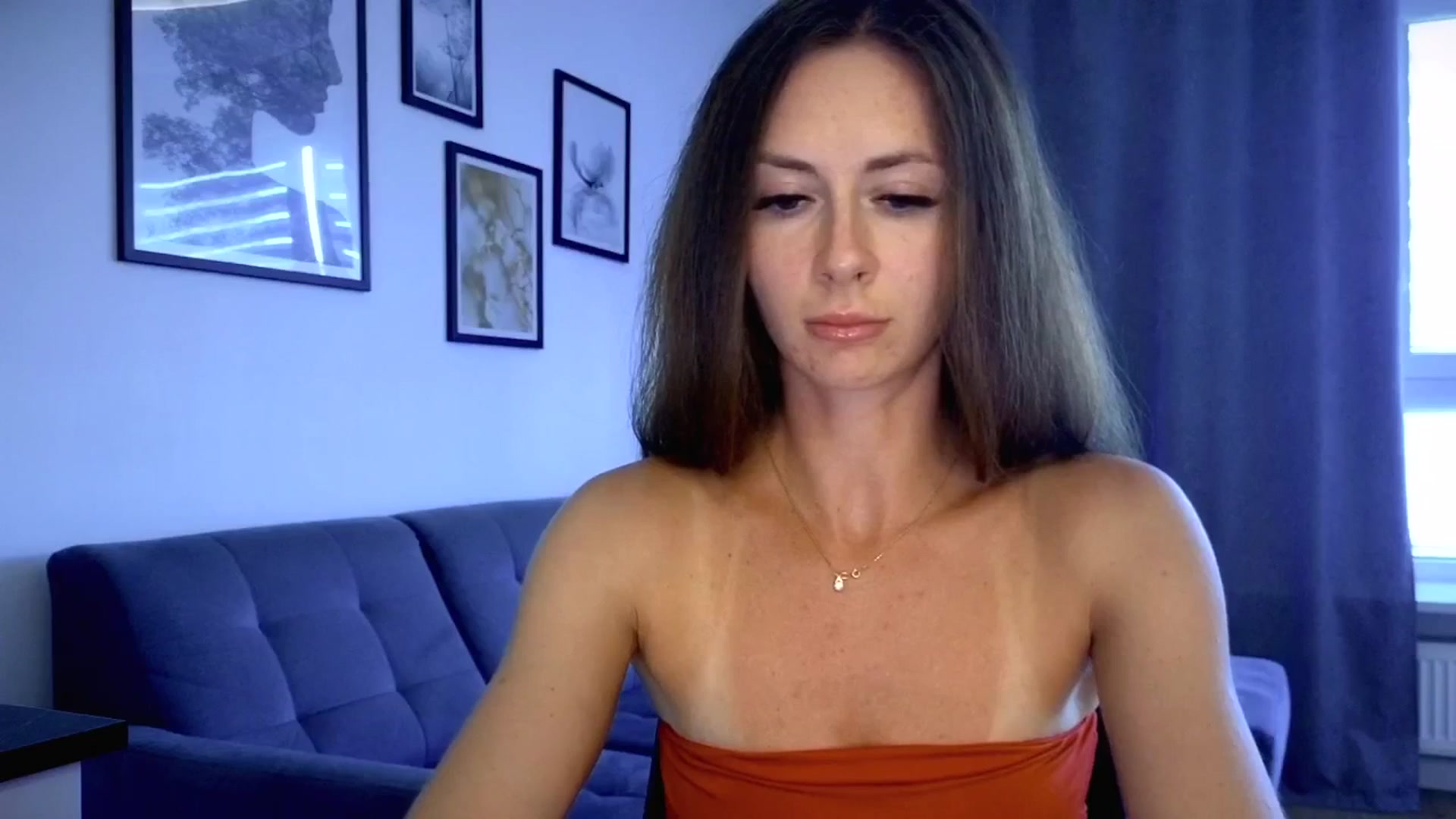 Gallery image thumbnail from Amber_Fry's myfreecams stream on, 08/11/2025, 17:36 image 3 of 20