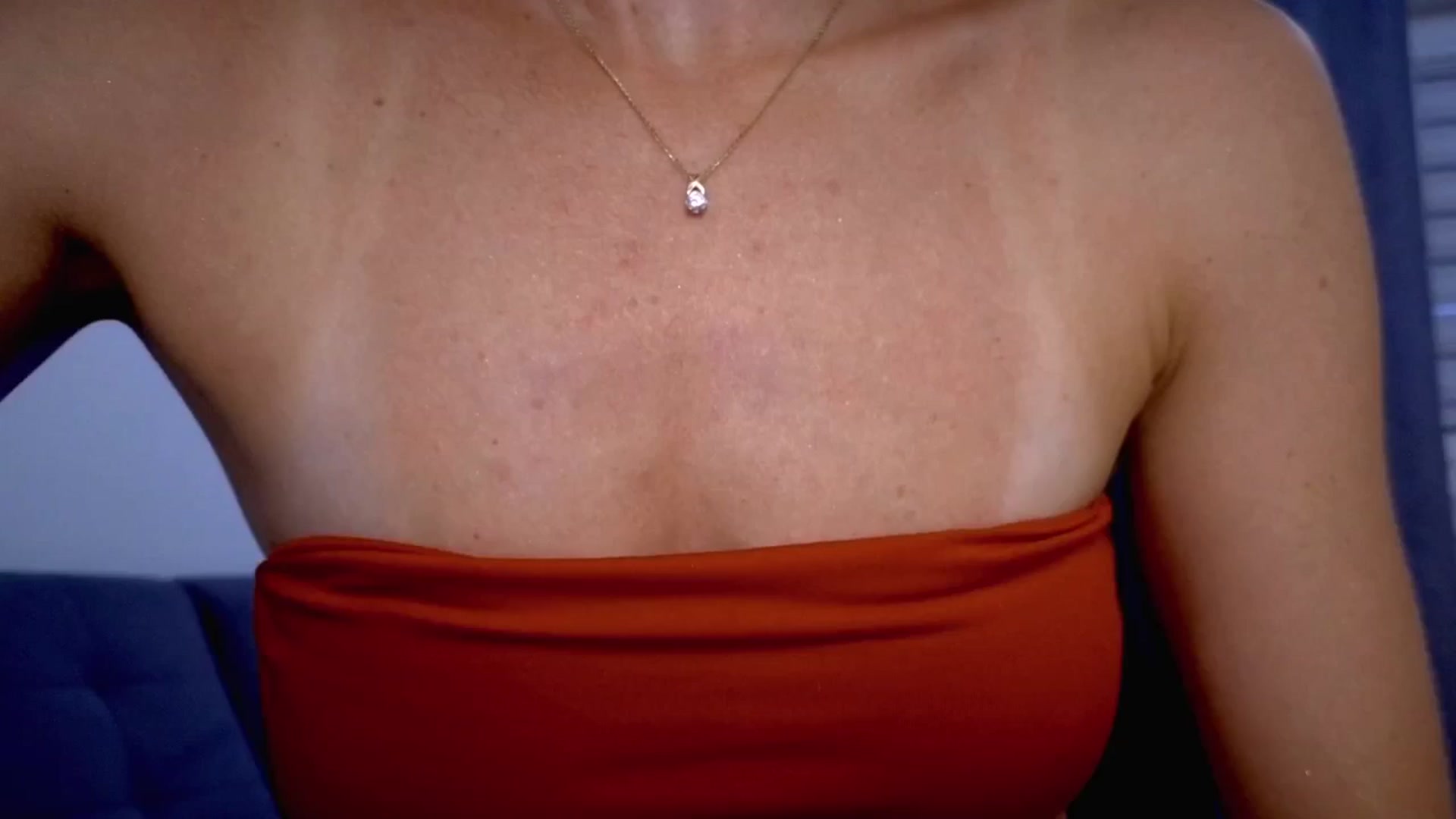 Gallery image thumbnail from Amber_Fry's myfreecams stream on, 08/11/2025, 23:08 image 5 of 20
