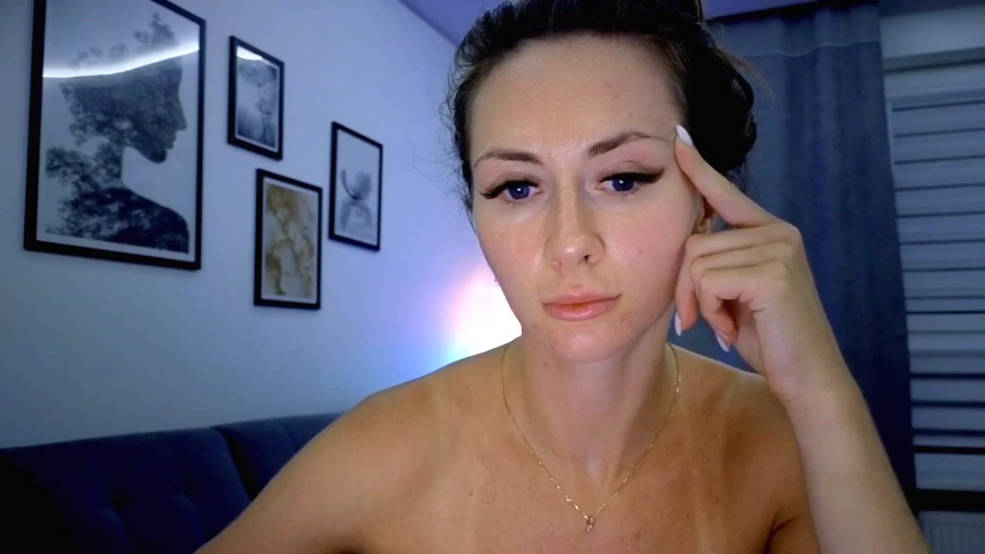 Gallery image thumbnail from Amber_Fry's myfreecams stream on, 08/13/2025, 19:58 image 6 of 20
