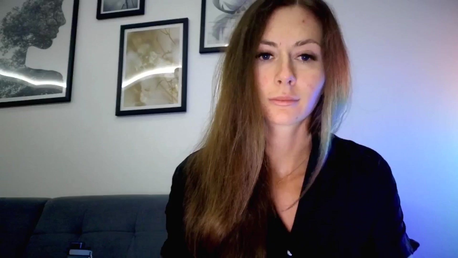 Gallery image thumbnail from Amber_Fry's myfreecams stream on, 08/23/2025, 19:45 image 3 of 20