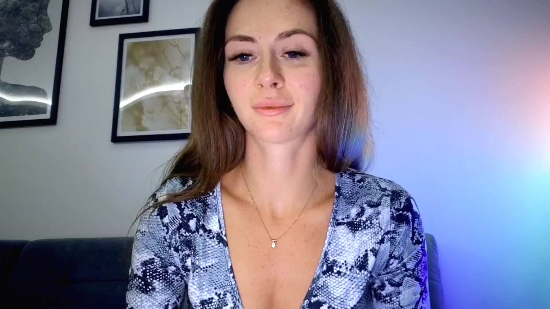 Gallery image thumbnail from Amber_Fry's myfreecams stream on, 08/26/2025, 21:31 image 4 of 20