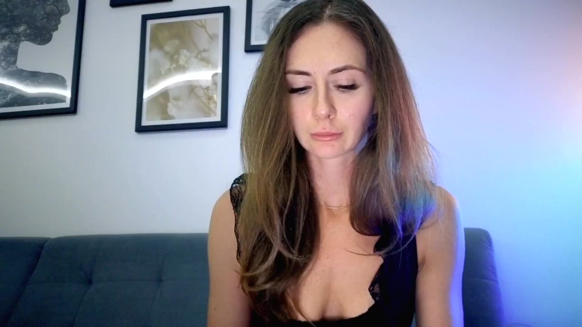 Gallery image thumbnail from Amber_Fry's myfreecams stream on, 08/27/2025, 20:29 image 5 of 20