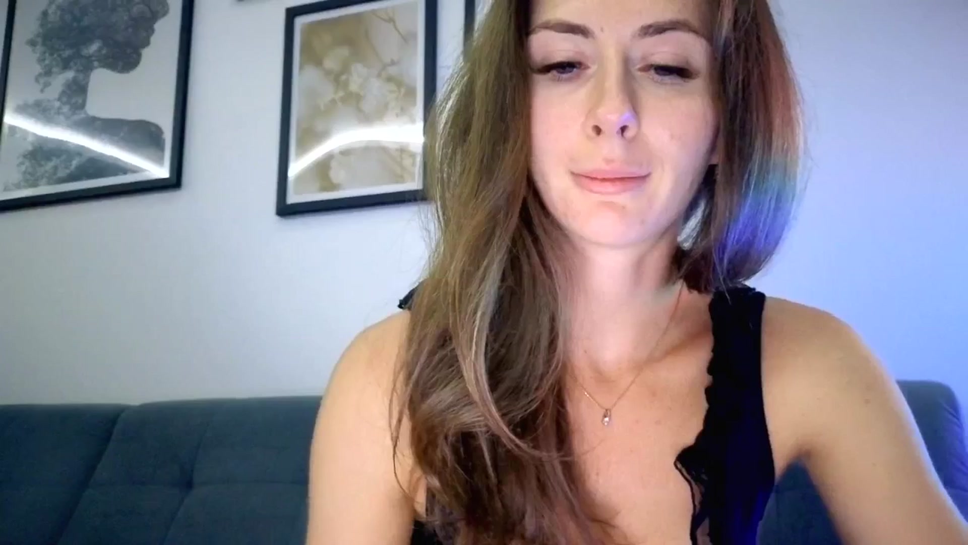 Gallery image thumbnail from Amber_Fry's myfreecams stream on, 08/27/2025, 22:09 image 9 of 20