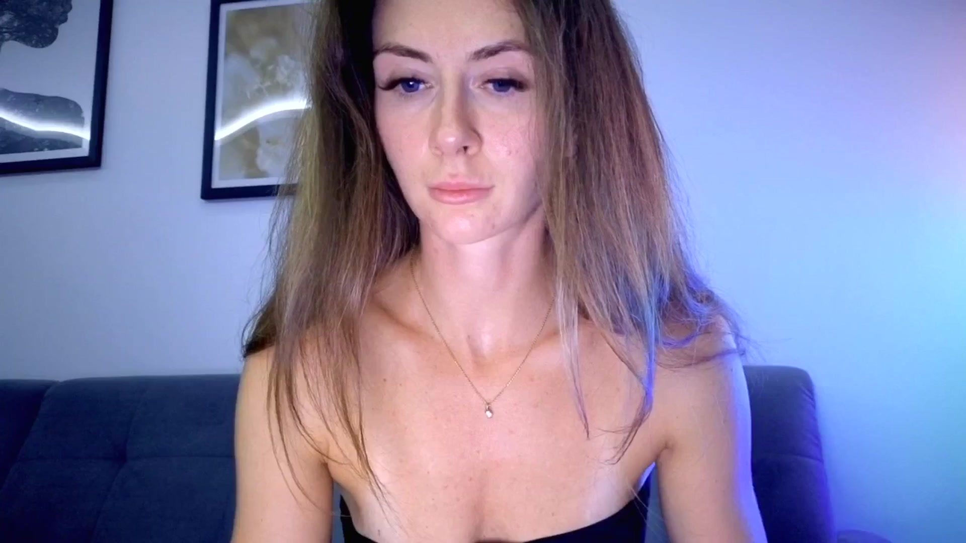 Gallery image thumbnail from Amber_Fry's myfreecams stream on, 08/28/2025, 21:00 image 8 of 20