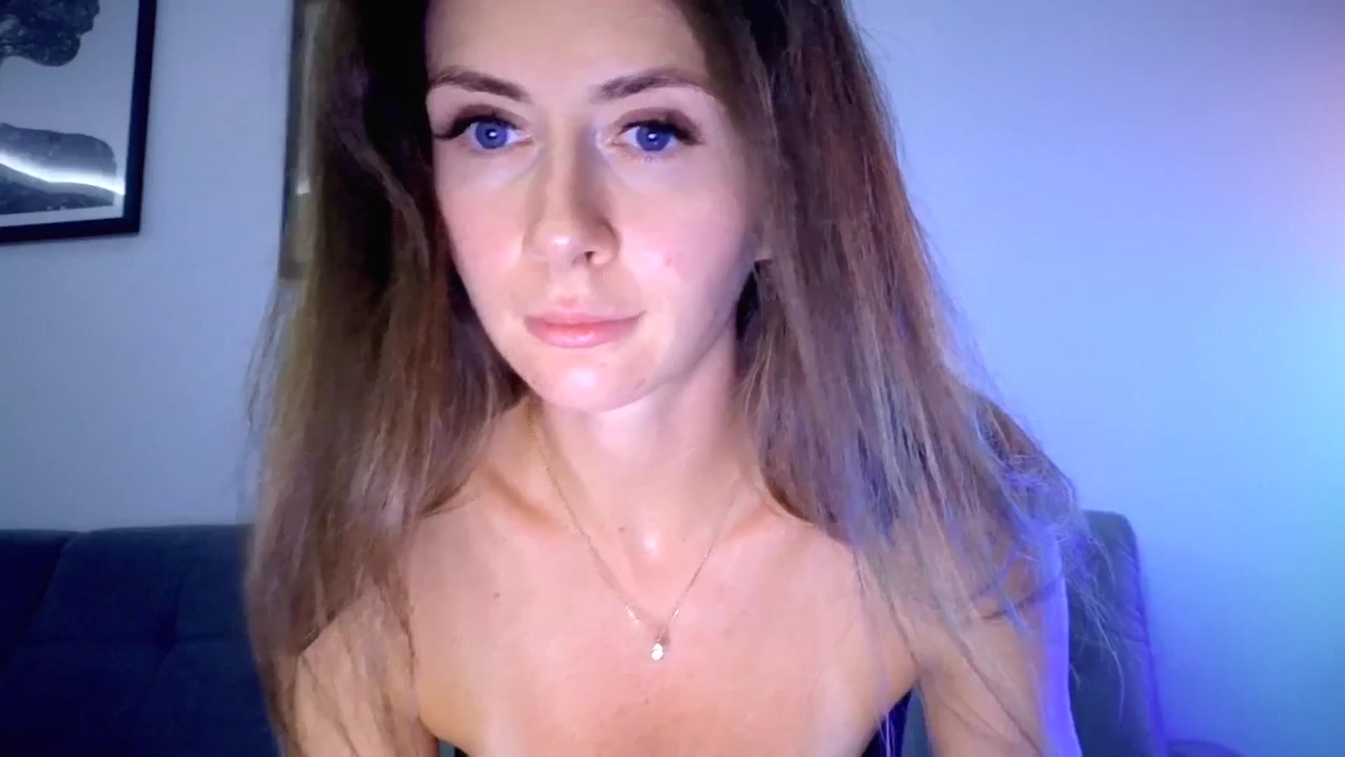 Gallery image thumbnail from Amber_Fry's myfreecams stream on, 08/28/2025, 21:00 image 10 of 20