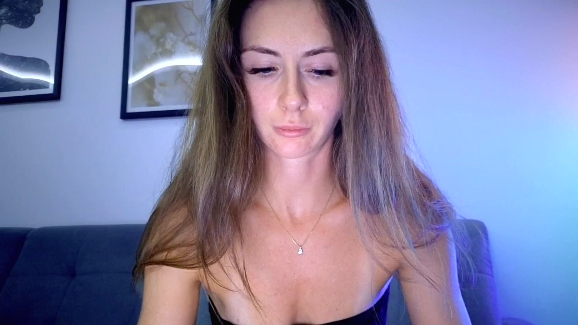 Gallery image thumbnail from Amber_Fry's myfreecams stream on, 08/28/2025, 21:00 image 12 of 20