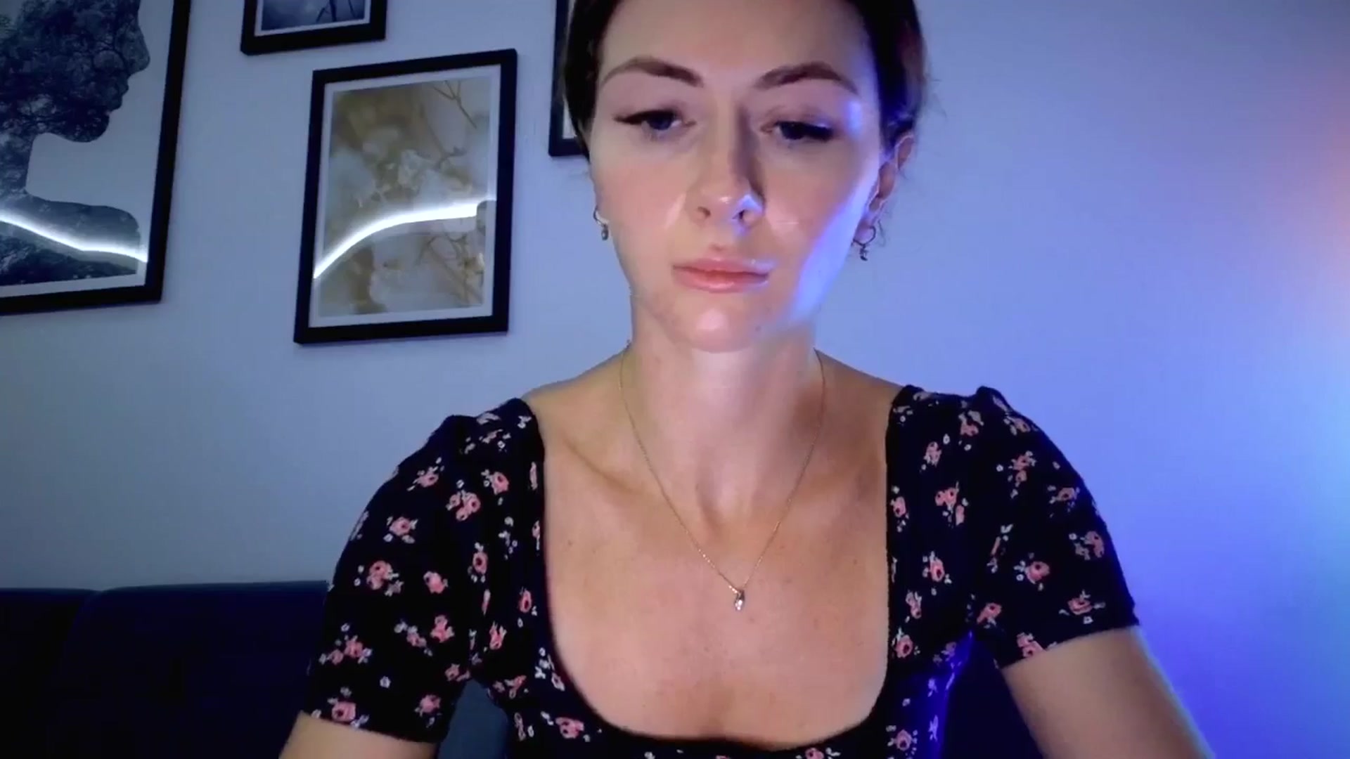 Gallery image thumbnail from Amber_Fry's myfreecams stream on, 08/30/2025, 21:07 image 11 of 20