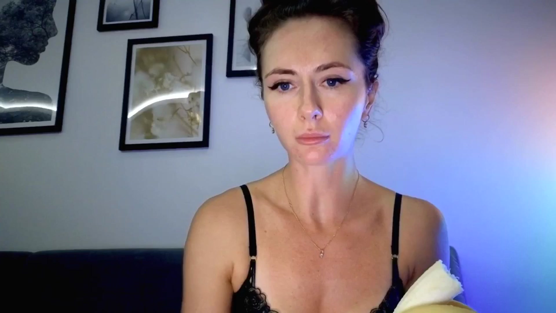 Gallery image thumbnail from Amber_Fry's myfreecams stream on, 09/01/2025, 19:16 image 11 of 20