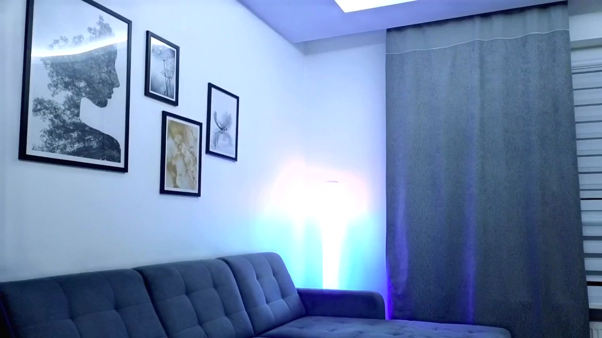 Gallery image thumbnail from Amber_Fry's myfreecams stream on, 09/05/2025, 20:51 image 15 of 20