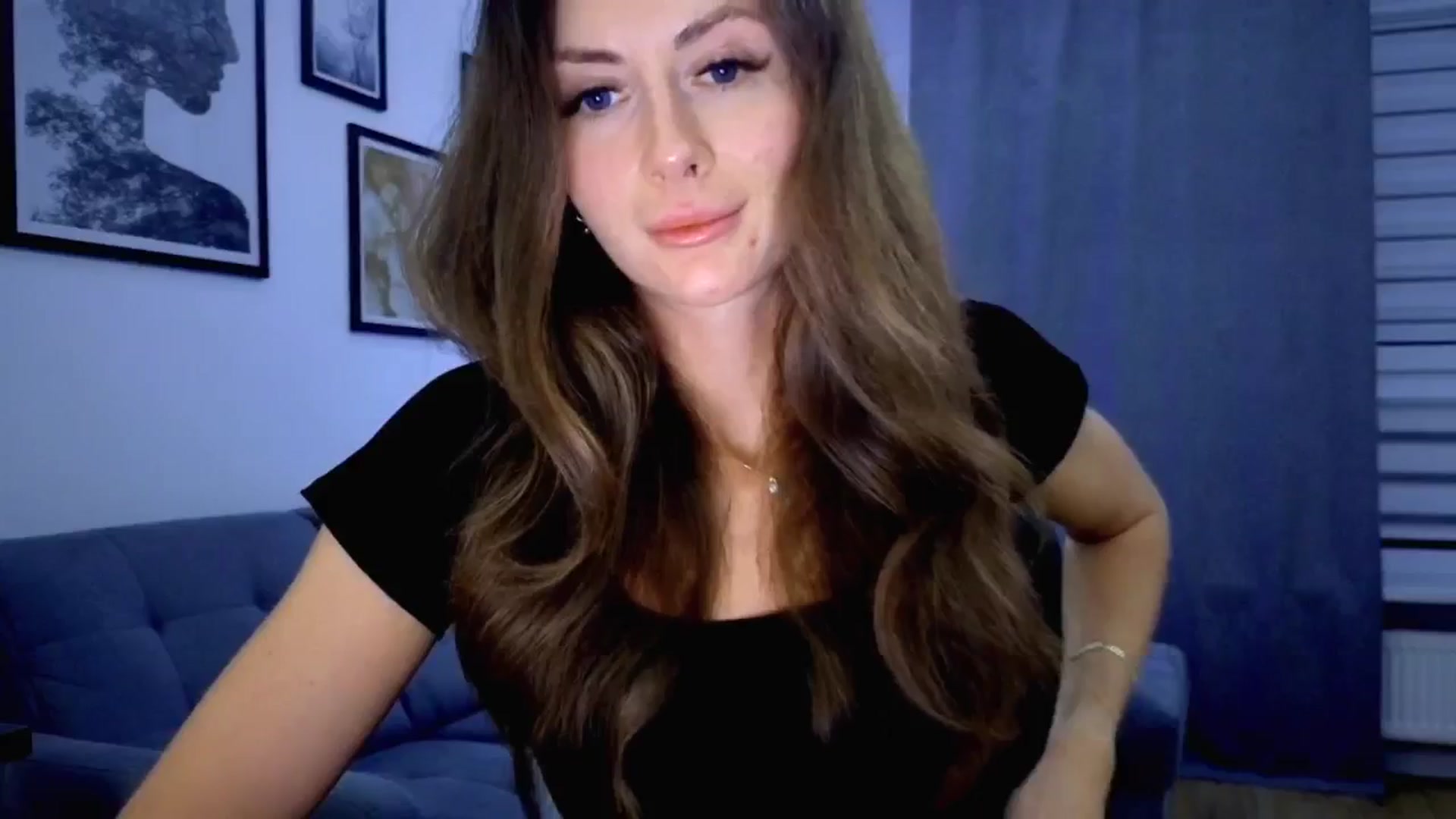 Gallery image thumbnail from Amber_Fry's myfreecams stream on, 09/19/2025, 19:57 image 18 of 20