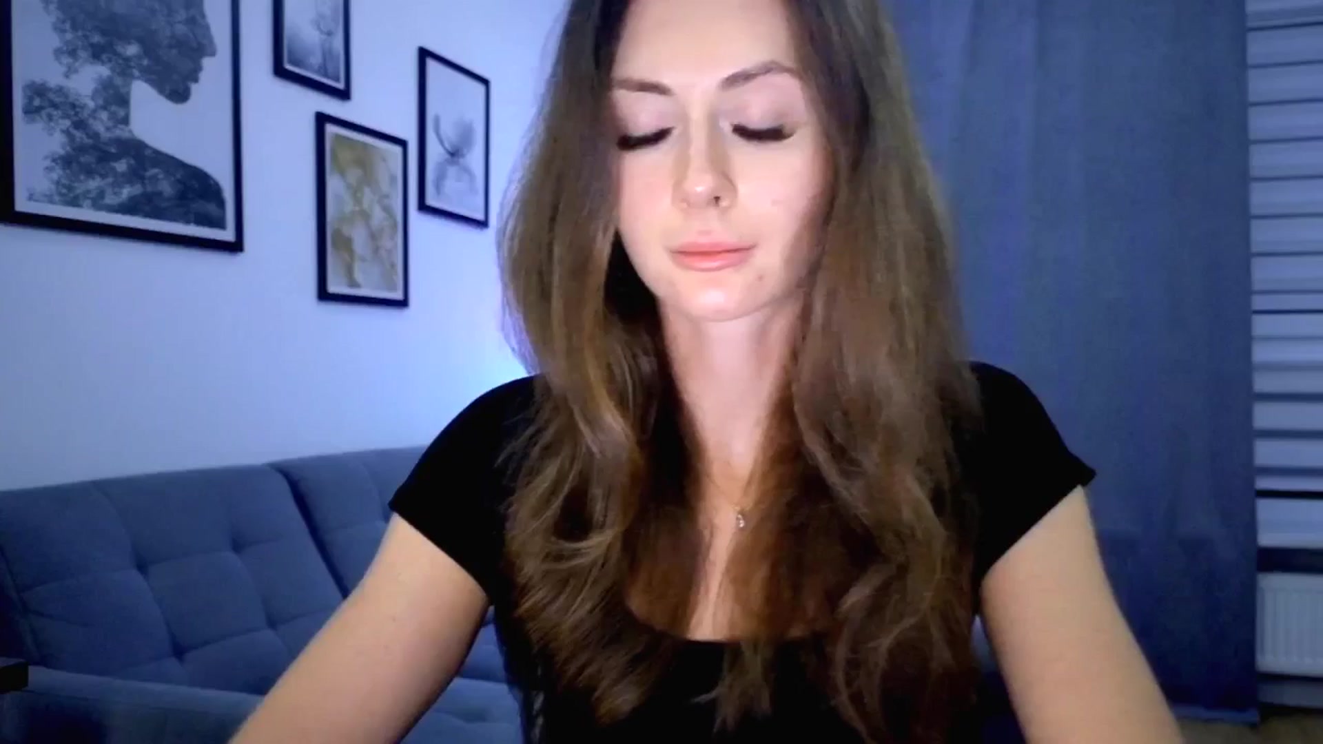 Gallery image thumbnail from Amber_Fry's myfreecams stream on, 09/19/2025, 19:57 image 19 of 20