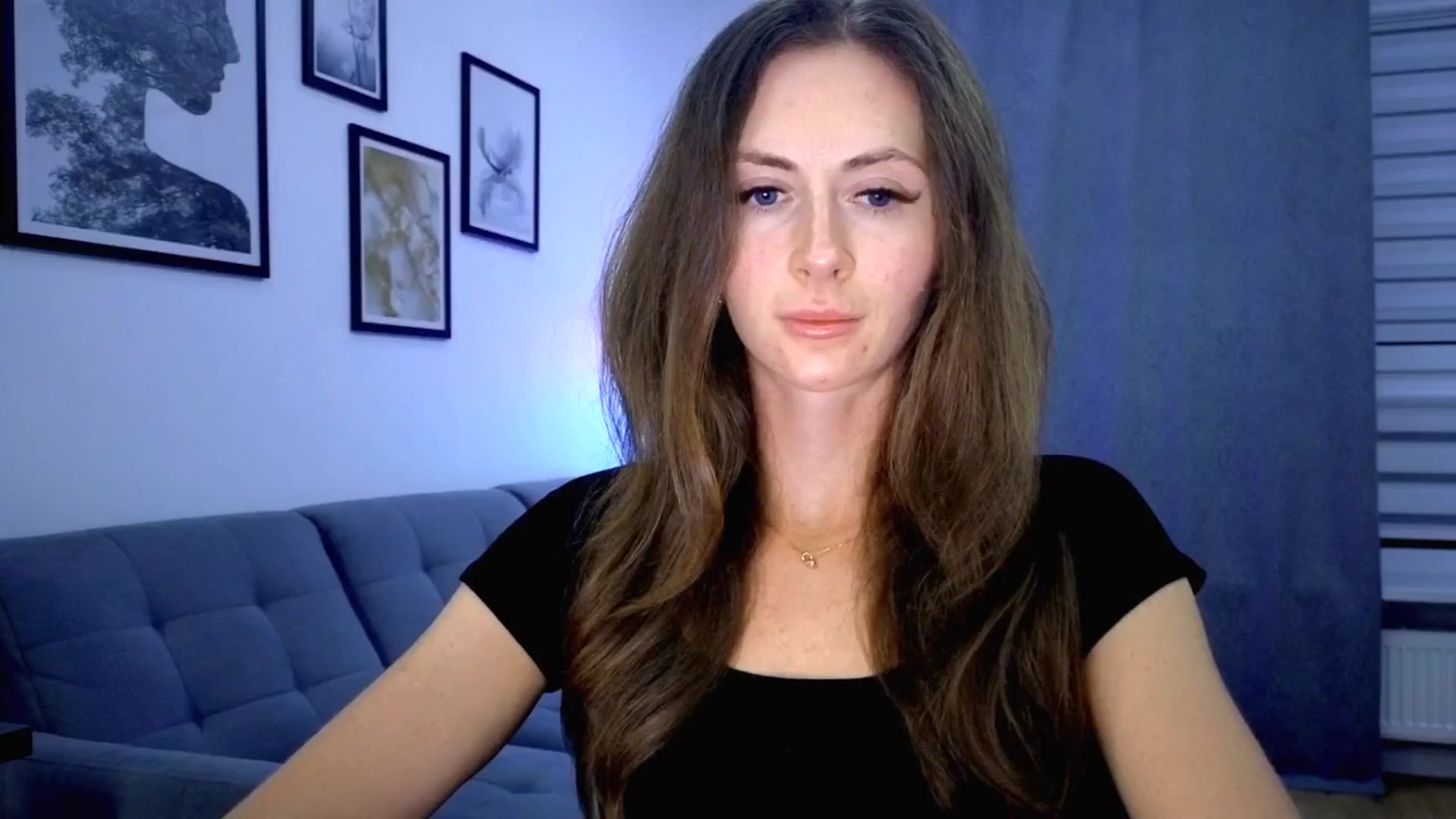 Gallery image thumbnail from Amber_Fry's myfreecams stream on, 09/19/2025, 19:57 image 15 of 20