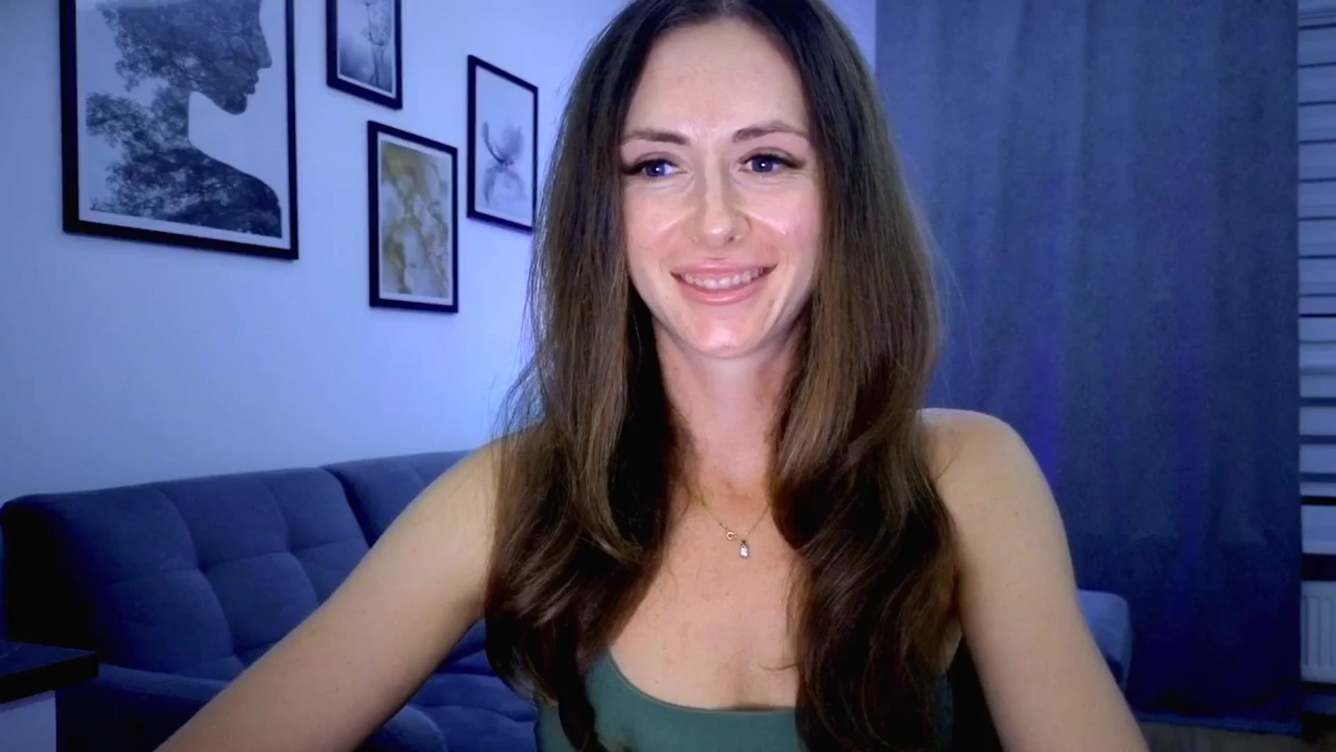 Gallery image thumbnail from Amber_Fry's myfreecams stream on, 09/20/2025, 20:33 image 1 of 20