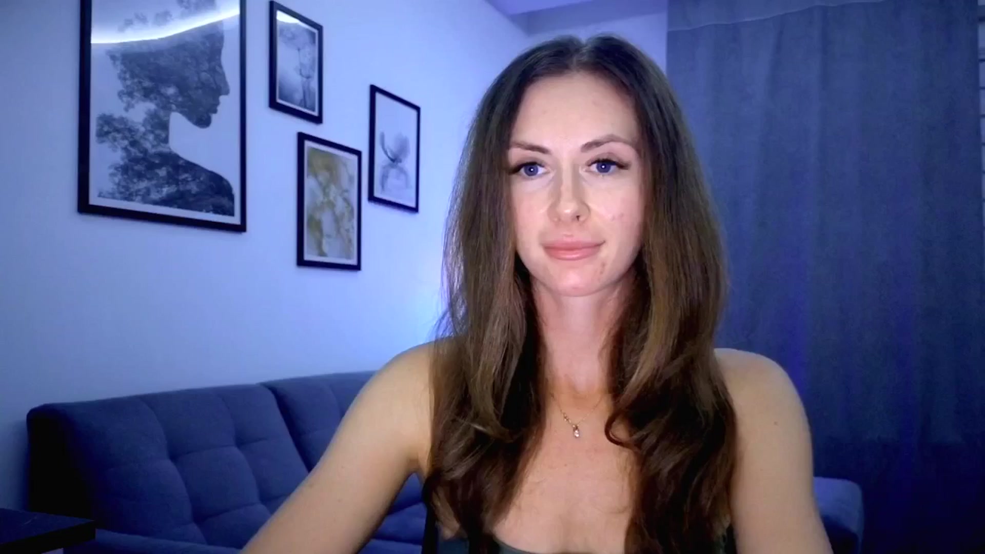 Gallery image thumbnail from Amber_Fry's myfreecams stream on, 09/20/2025, 20:33 image 8 of 20