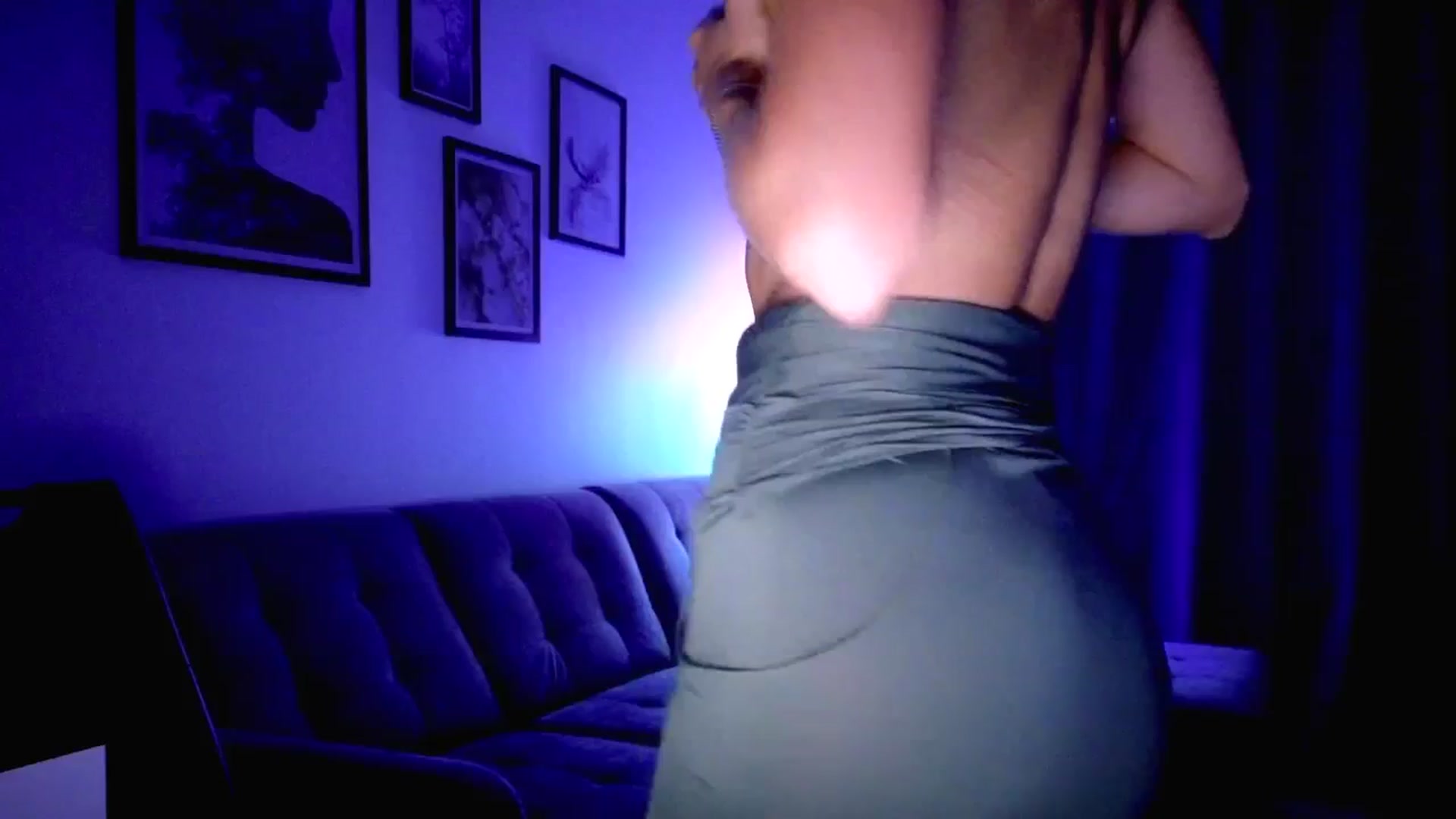 Gallery image thumbnail from Amber_Fry's myfreecams stream on, 09/20/2025, 22:01 image 2 of 20