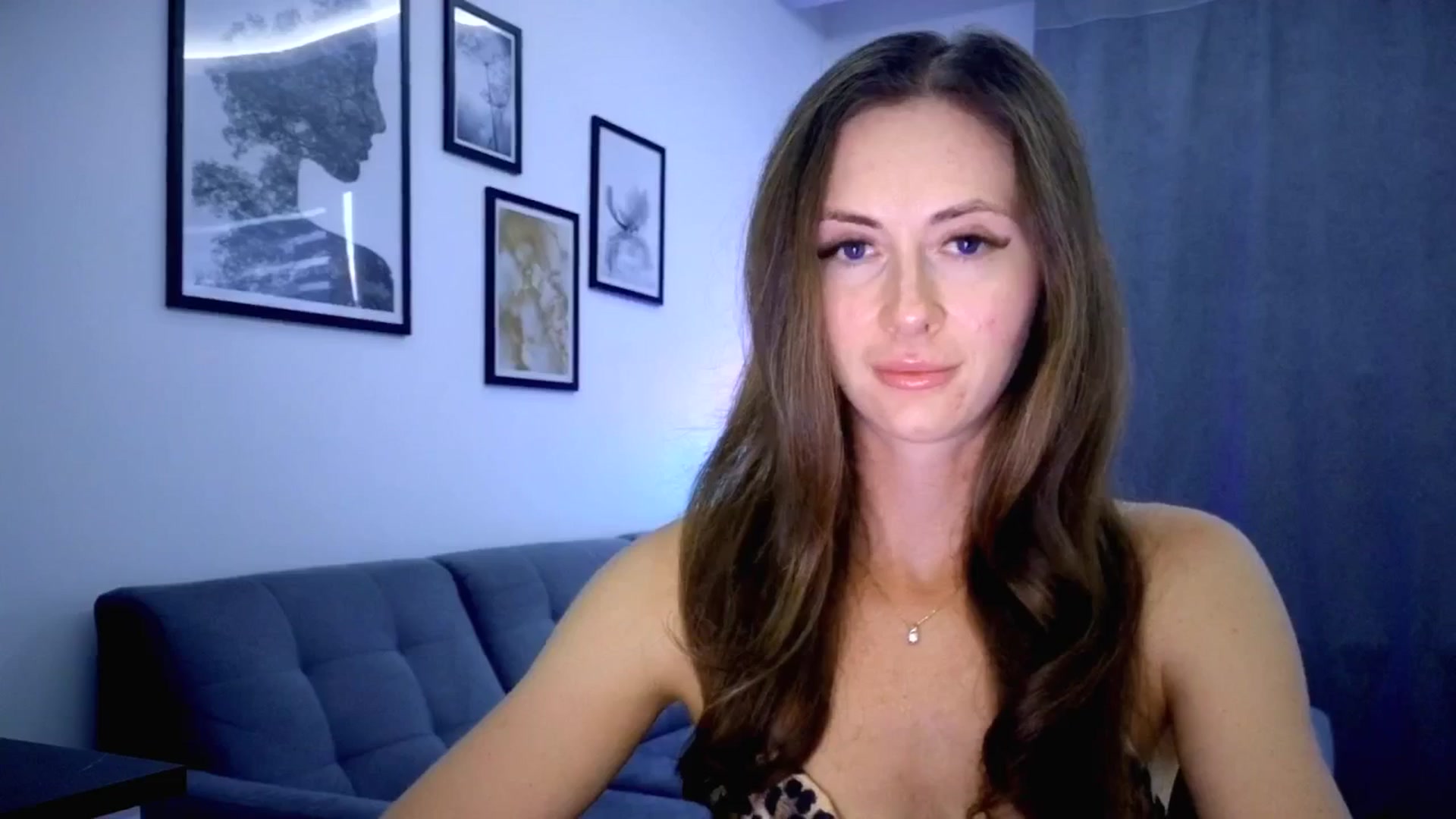 Gallery image thumbnail from Amber_Fry's myfreecams stream on, 09/21/2025, 17:16 image 6 of 20