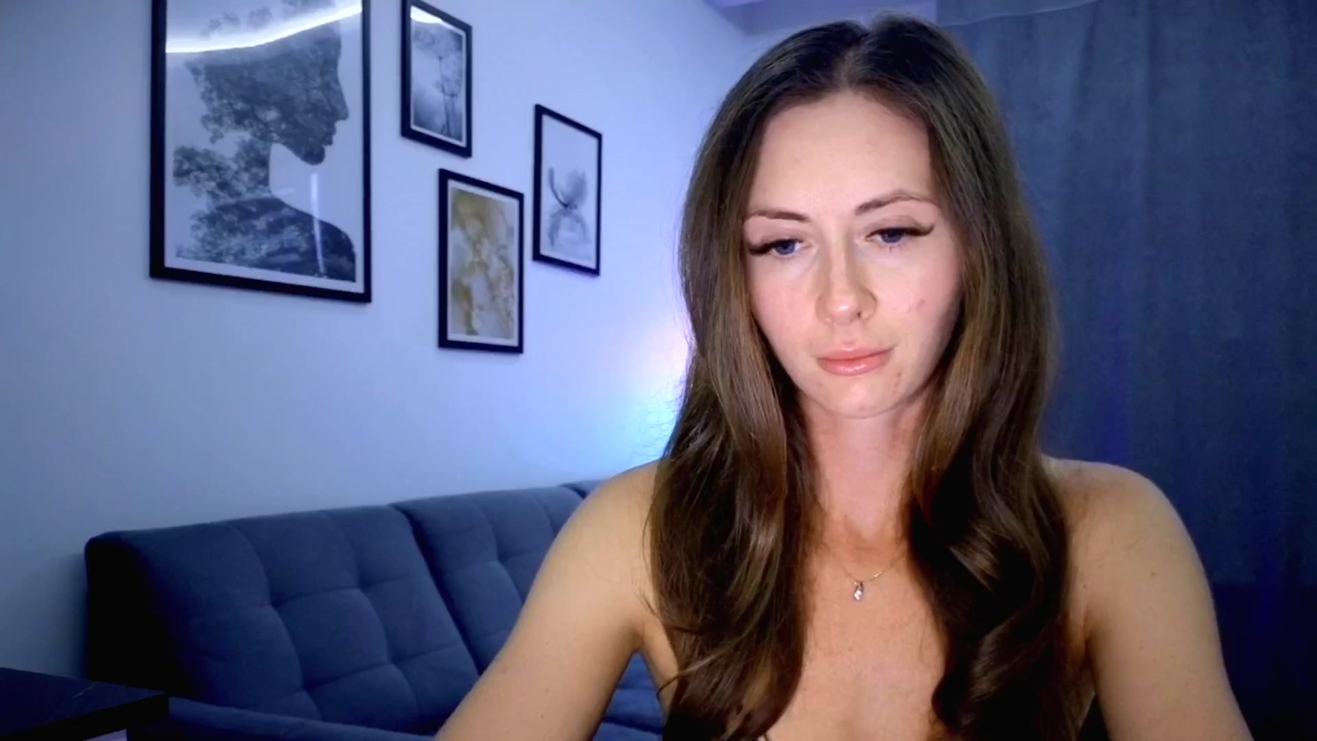Gallery image thumbnail from Amber_Fry's myfreecams stream on, 09/21/2025, 17:16 image 10 of 20