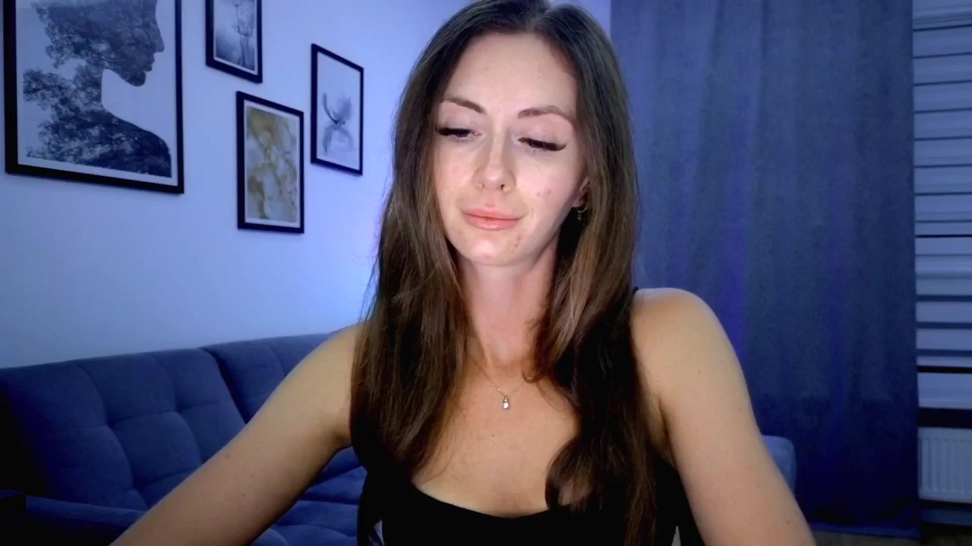 Gallery image thumbnail from Amber_Fry's myfreecams stream on, 09/21/2025, 20:01 image 8 of 20