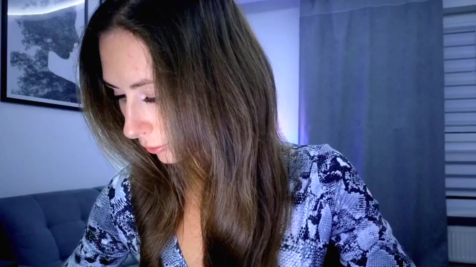 Gallery image thumbnail from Amber_Fry's myfreecams stream on, 09/26/2025, 22:25 image 1 of 20