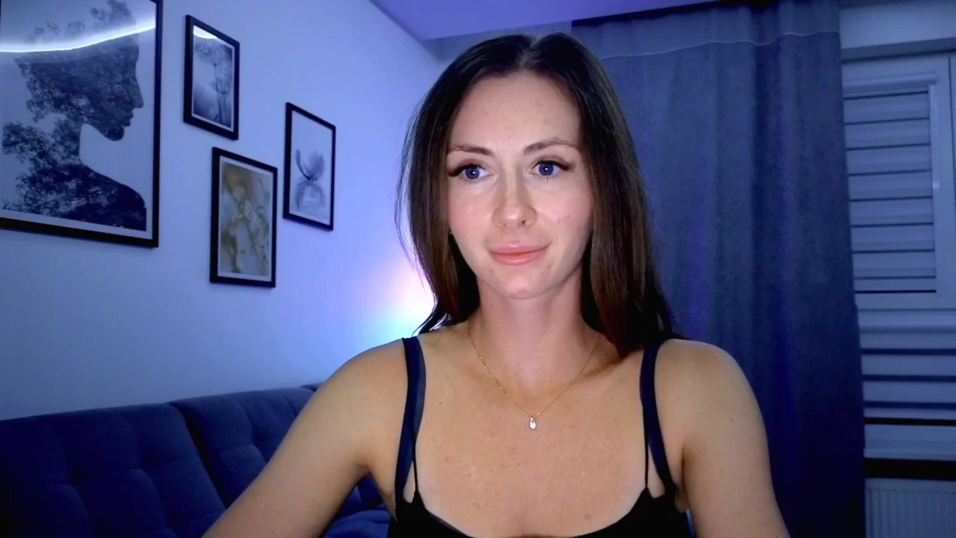 Gallery image thumbnail from Amber_Fry's myfreecams stream on, 09/28/2025, 20:47 image 8 of 20