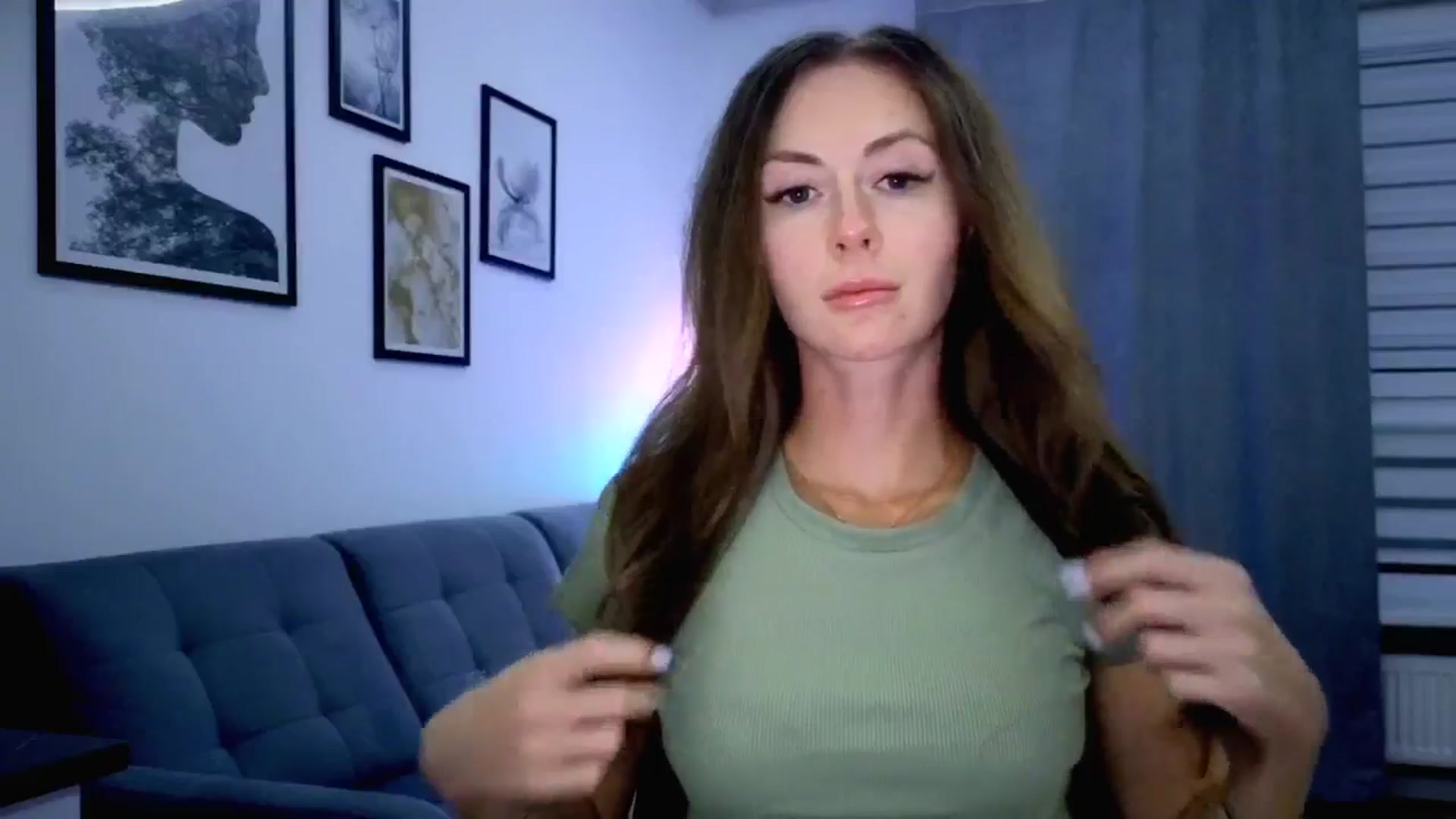 Gallery image thumbnail from Amber_Fry's myfreecams stream on, 10/01/2025, 21:00 image 11 of 20